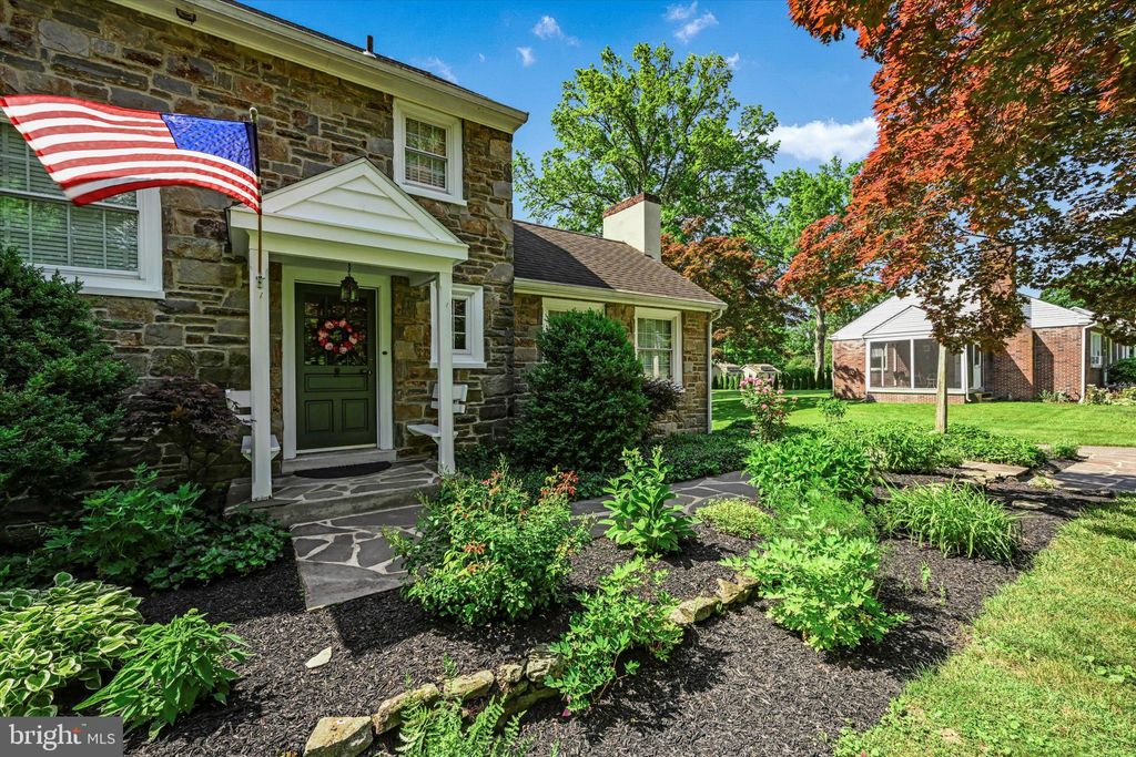 Photo of 1704 Millersville Pike, Lancaster, PA 17603 (MLS # PALA2051692)