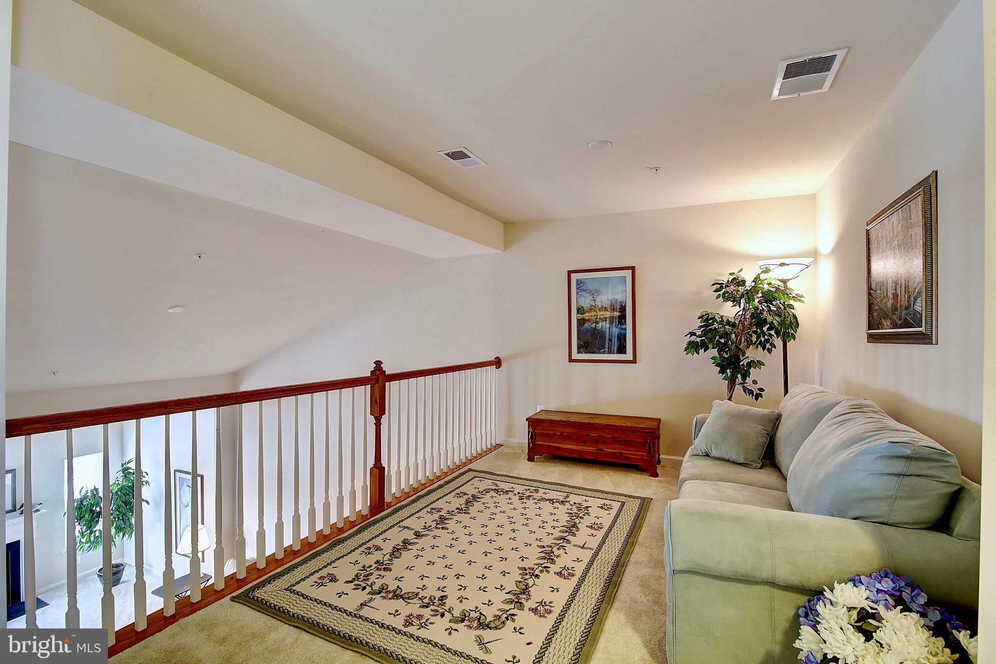 SIGNATURE CLUB AT GREENVIEW - Residential