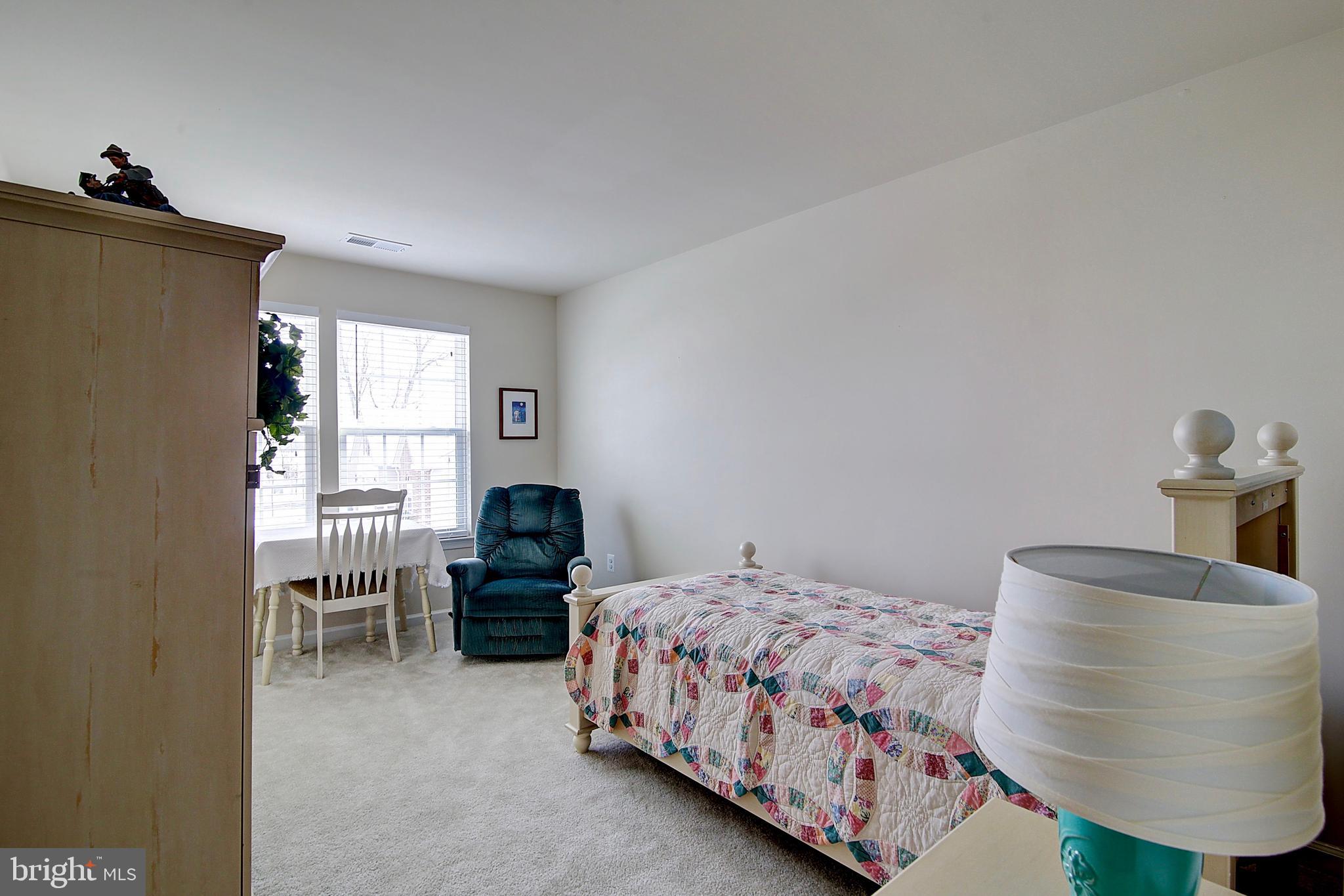 SIGNATURE CLUB AT GREENVIEW - Residential