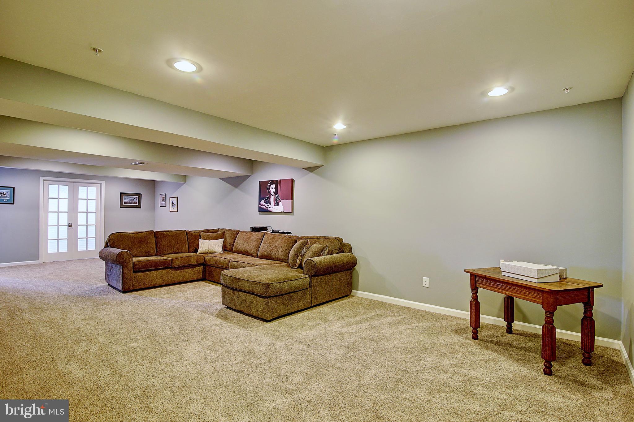 SIGNATURE CLUB AT GREENVIEW - Residential