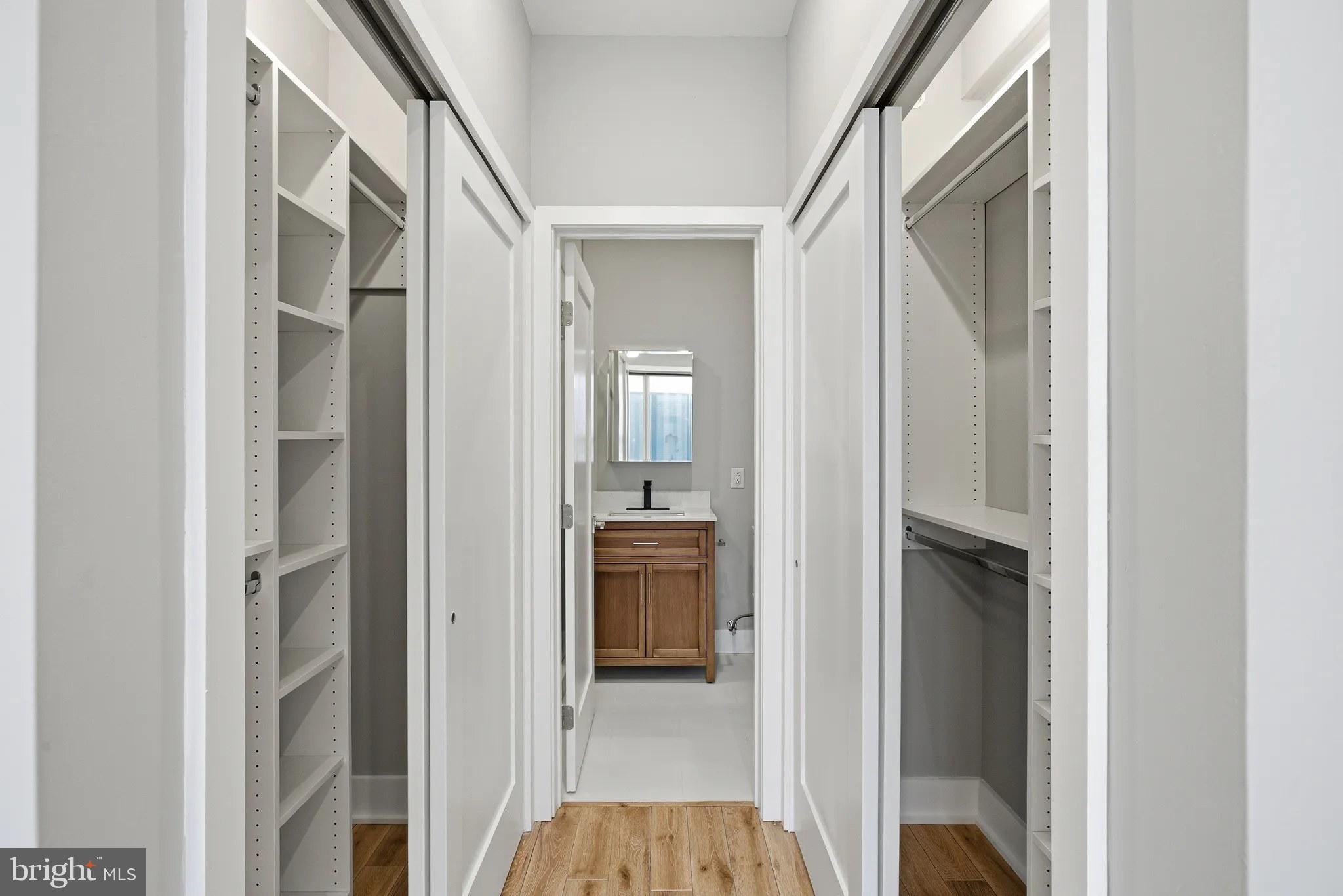 1000 W GIRARD AVENUE 306