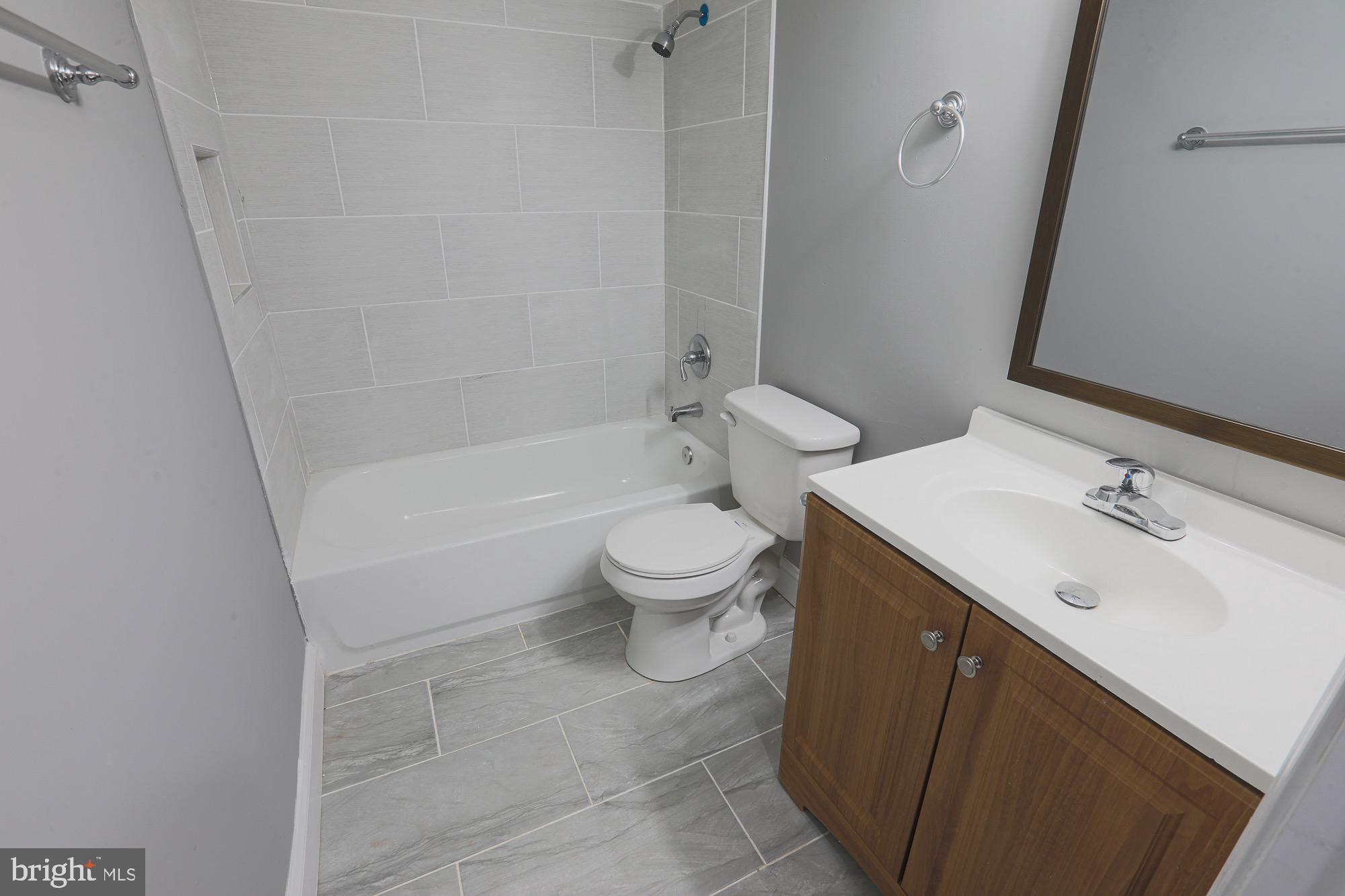 GARRISON - Residential