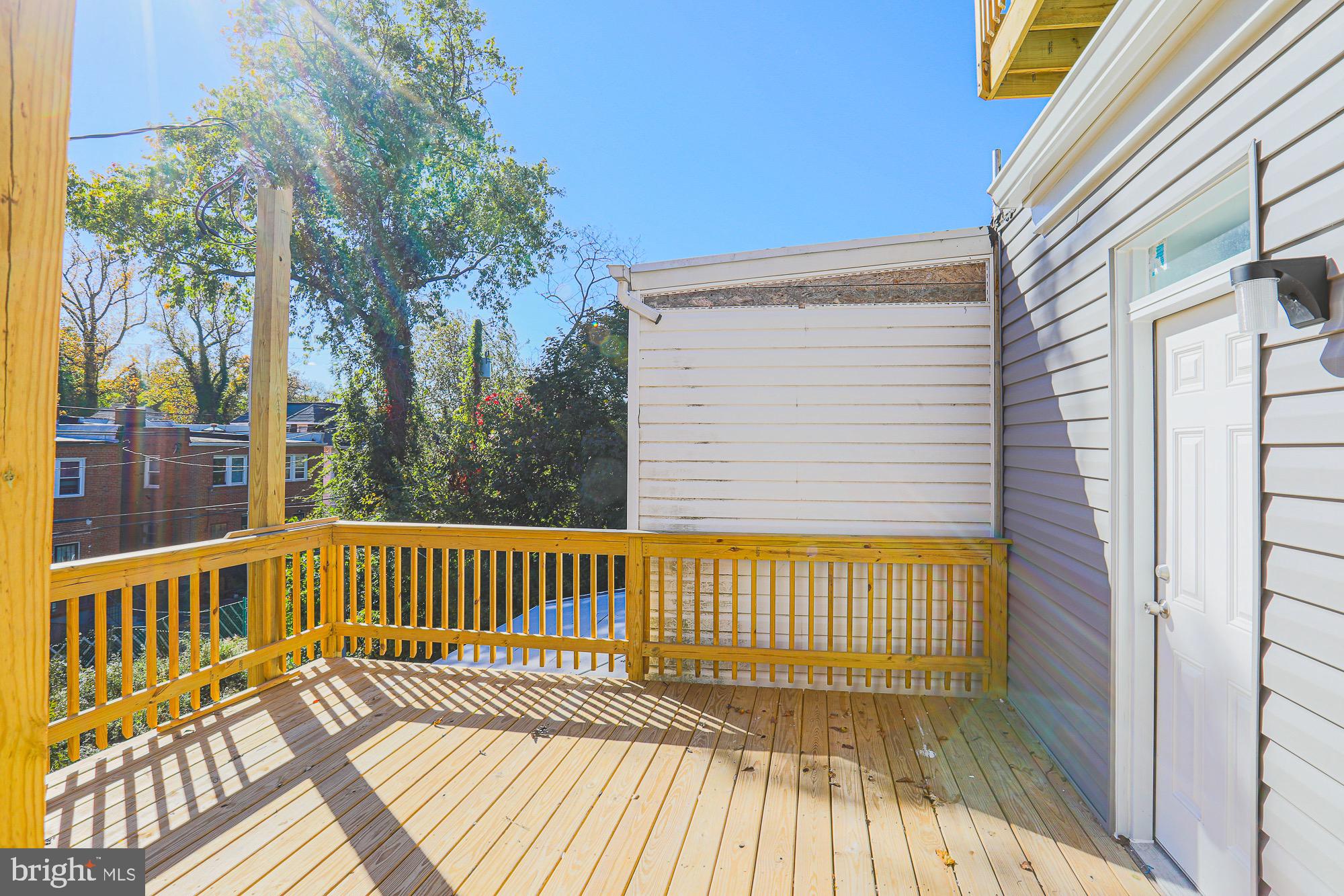 GARRISON - Residential