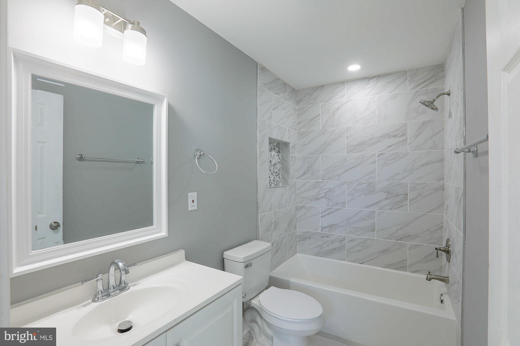 GARRISON - Residential