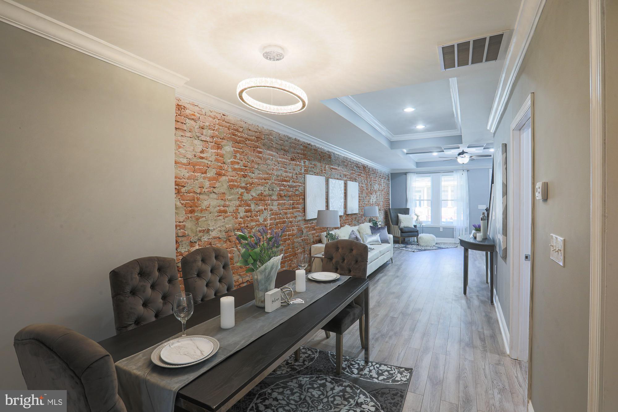 GARRISON - Residential