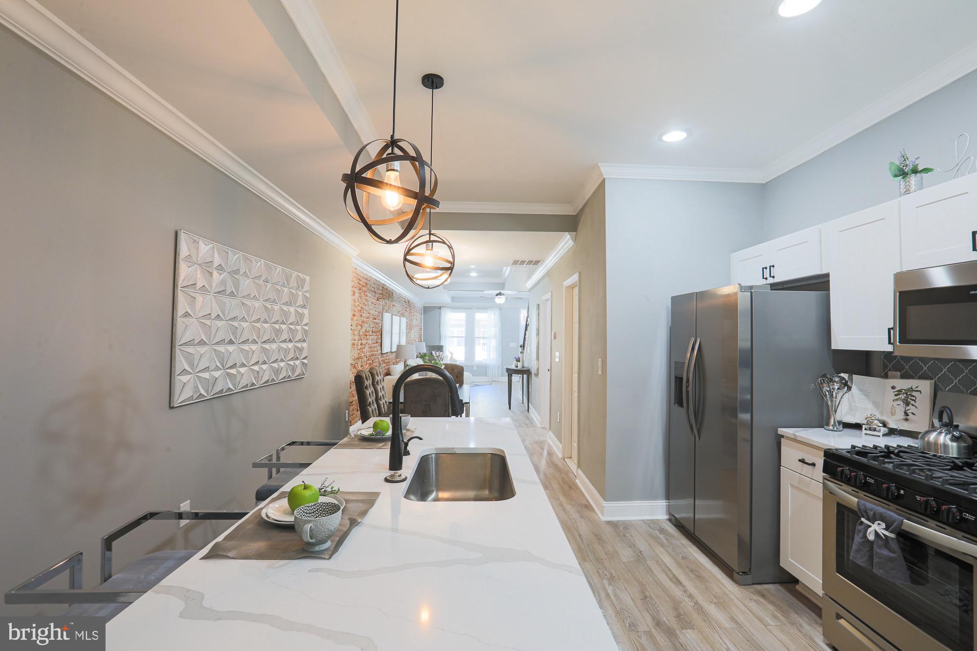 GARRISON - Residential