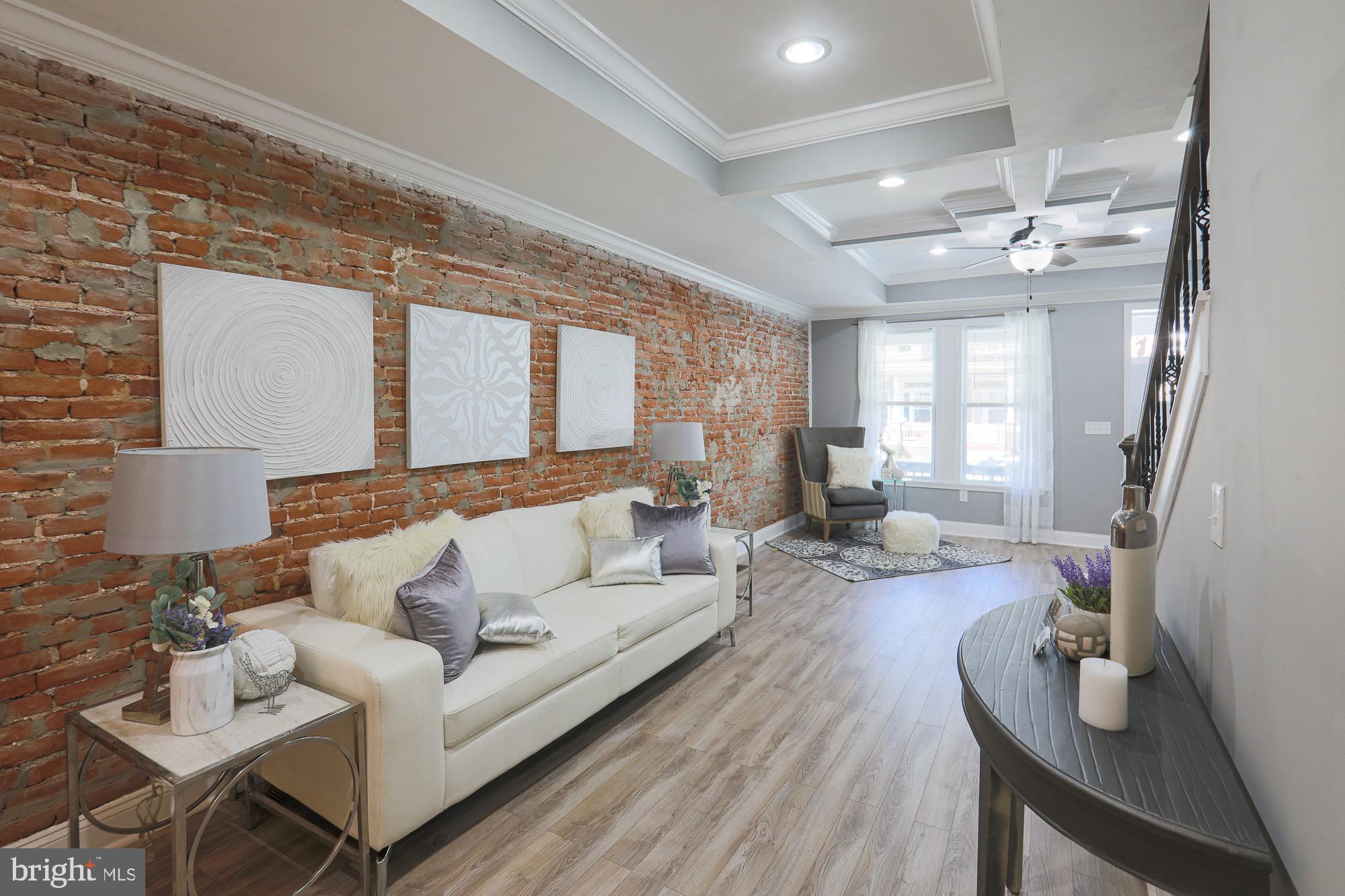 GARRISON - Residential