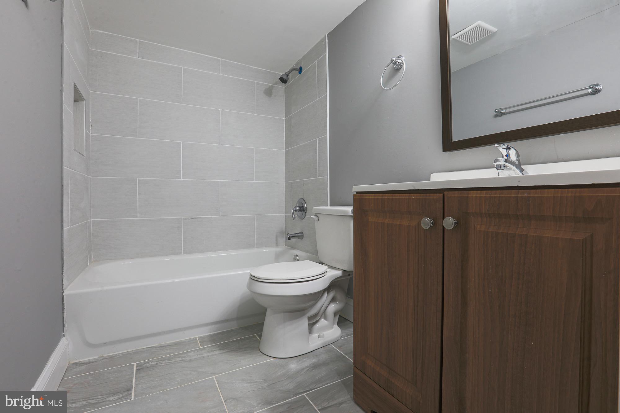 GARRISON - Residential