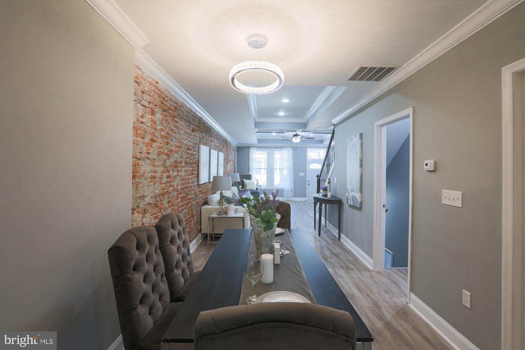 GARRISON - Residential