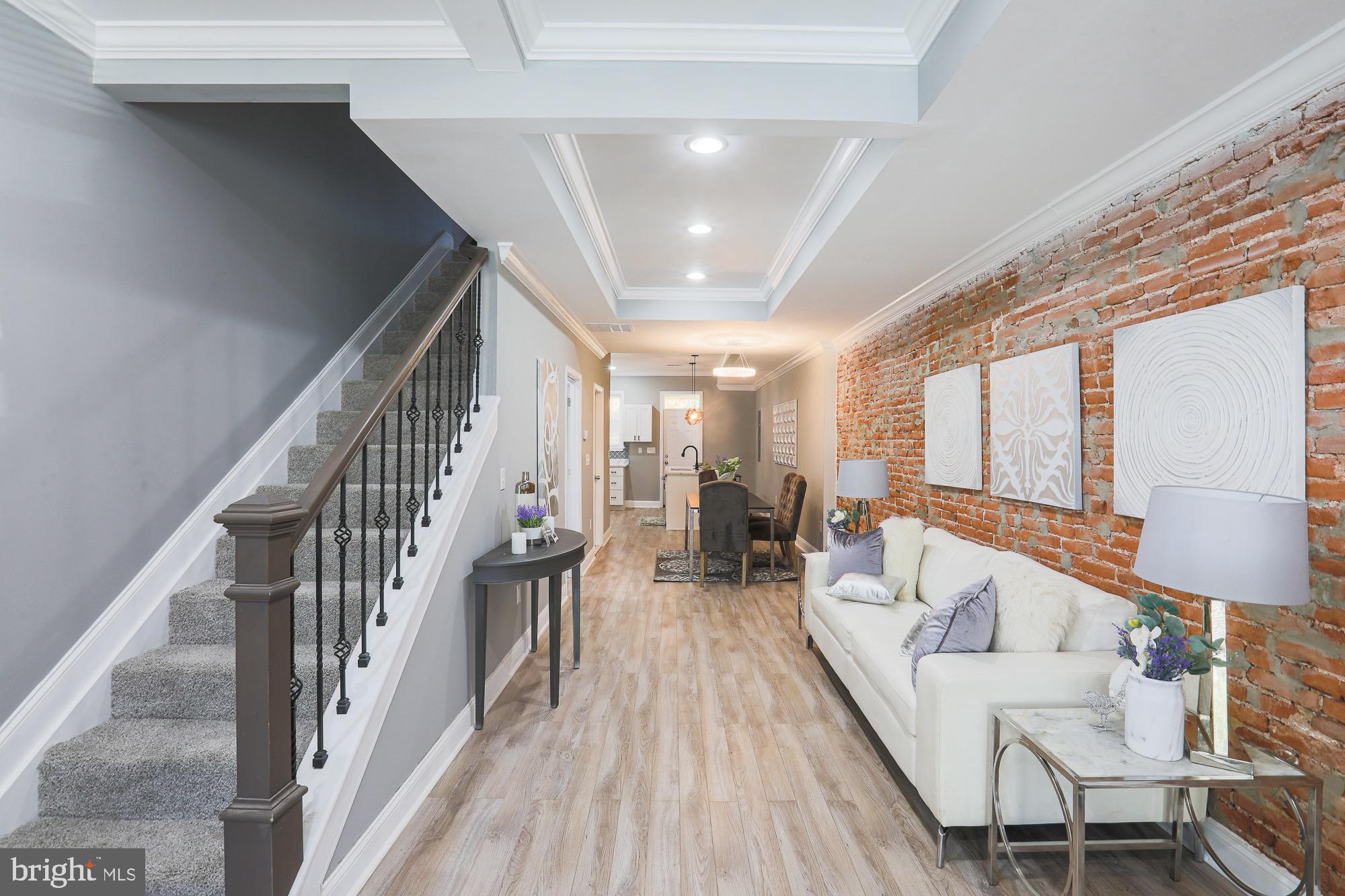 GARRISON - Residential