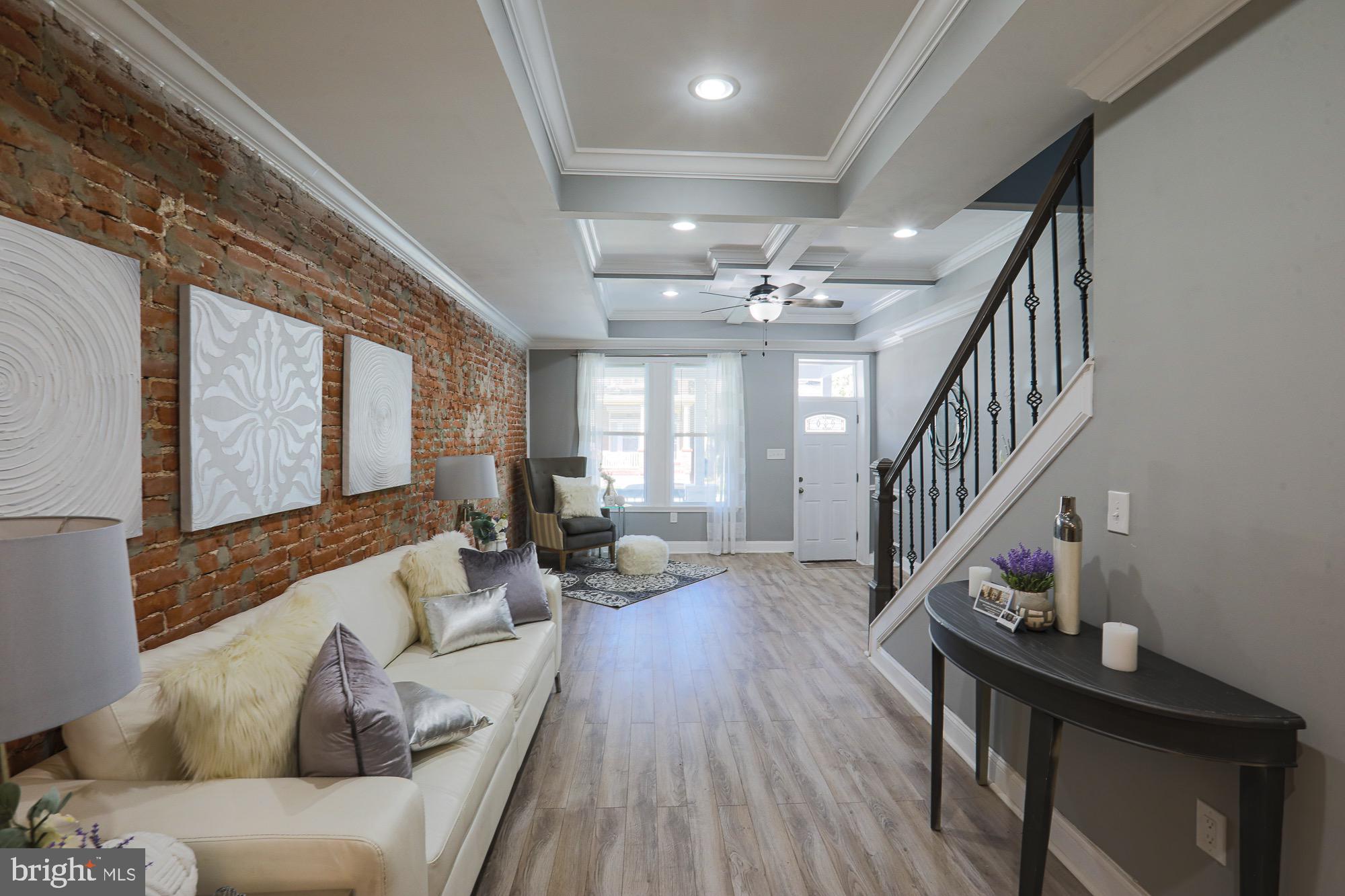 GARRISON - Residential