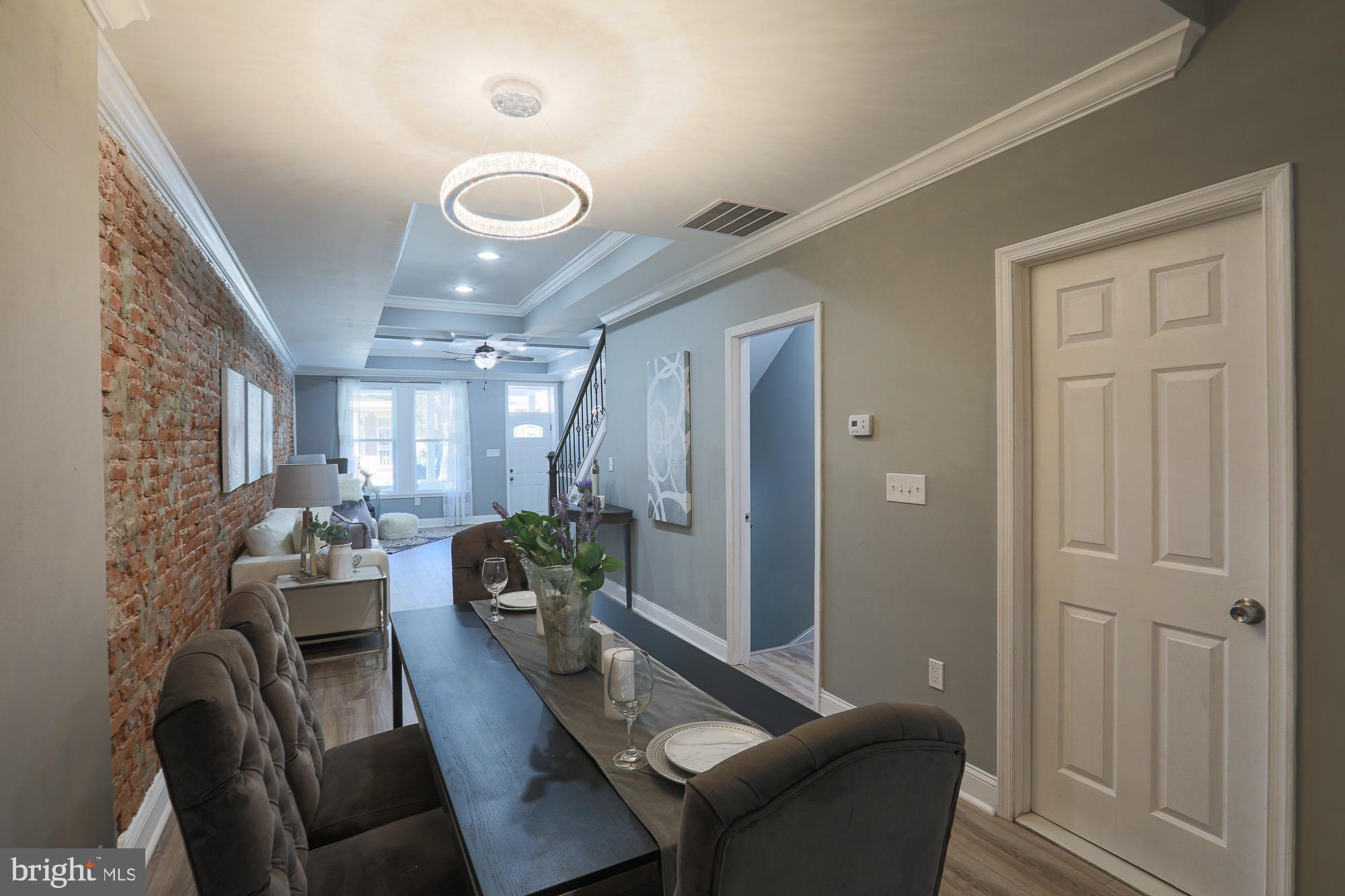 GARRISON - Residential