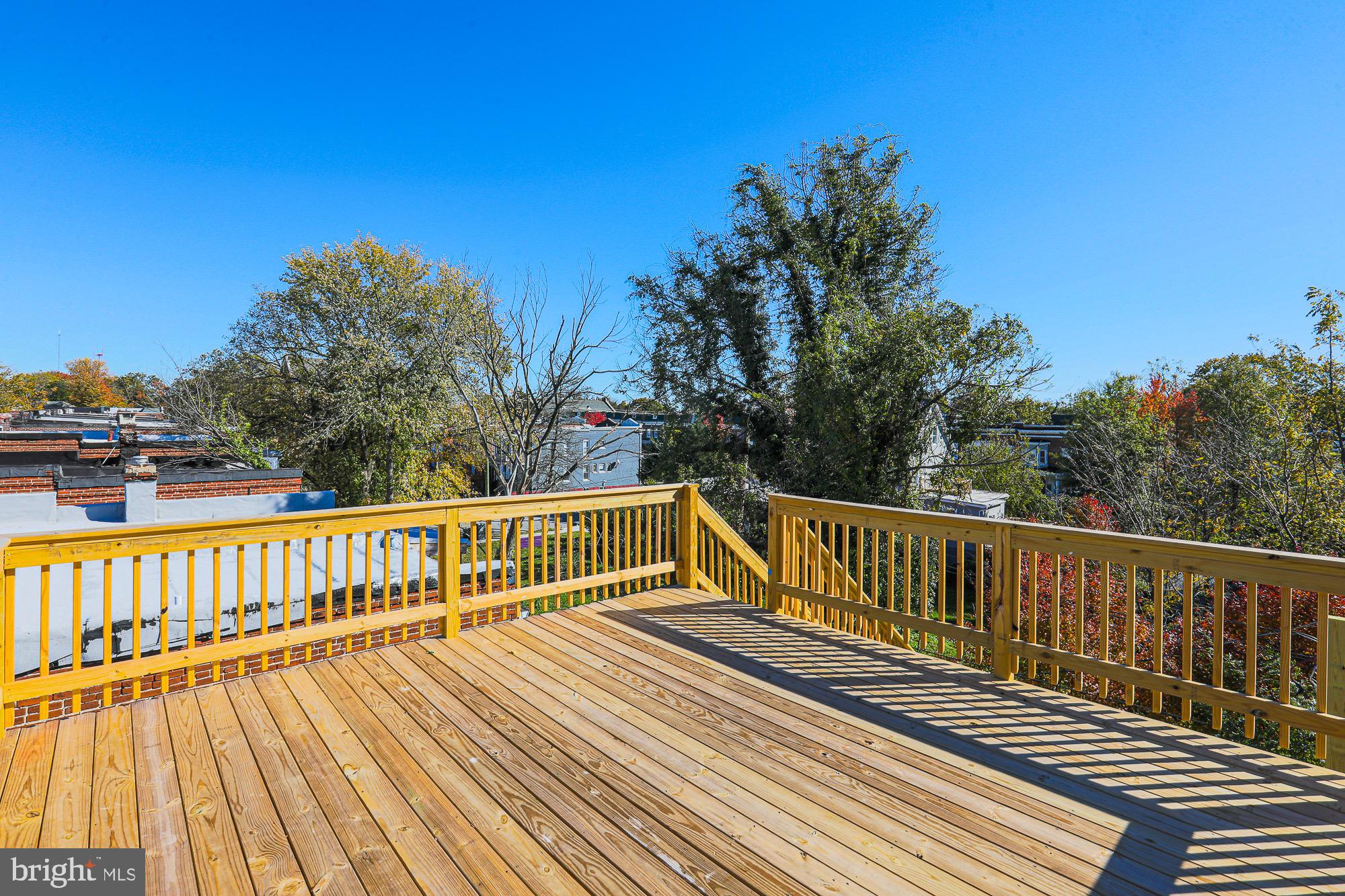 GARRISON - Residential