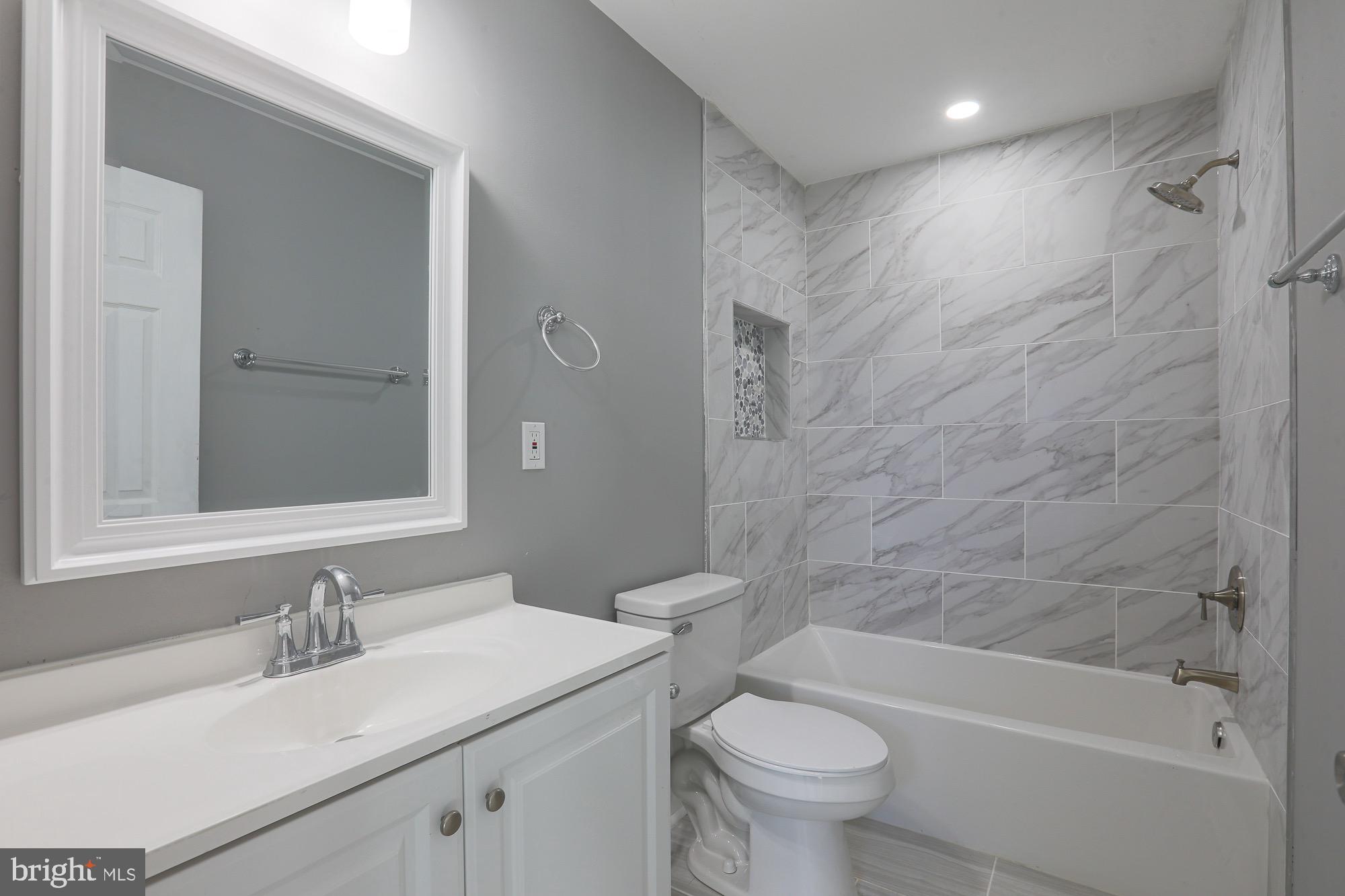 GARRISON - Residential