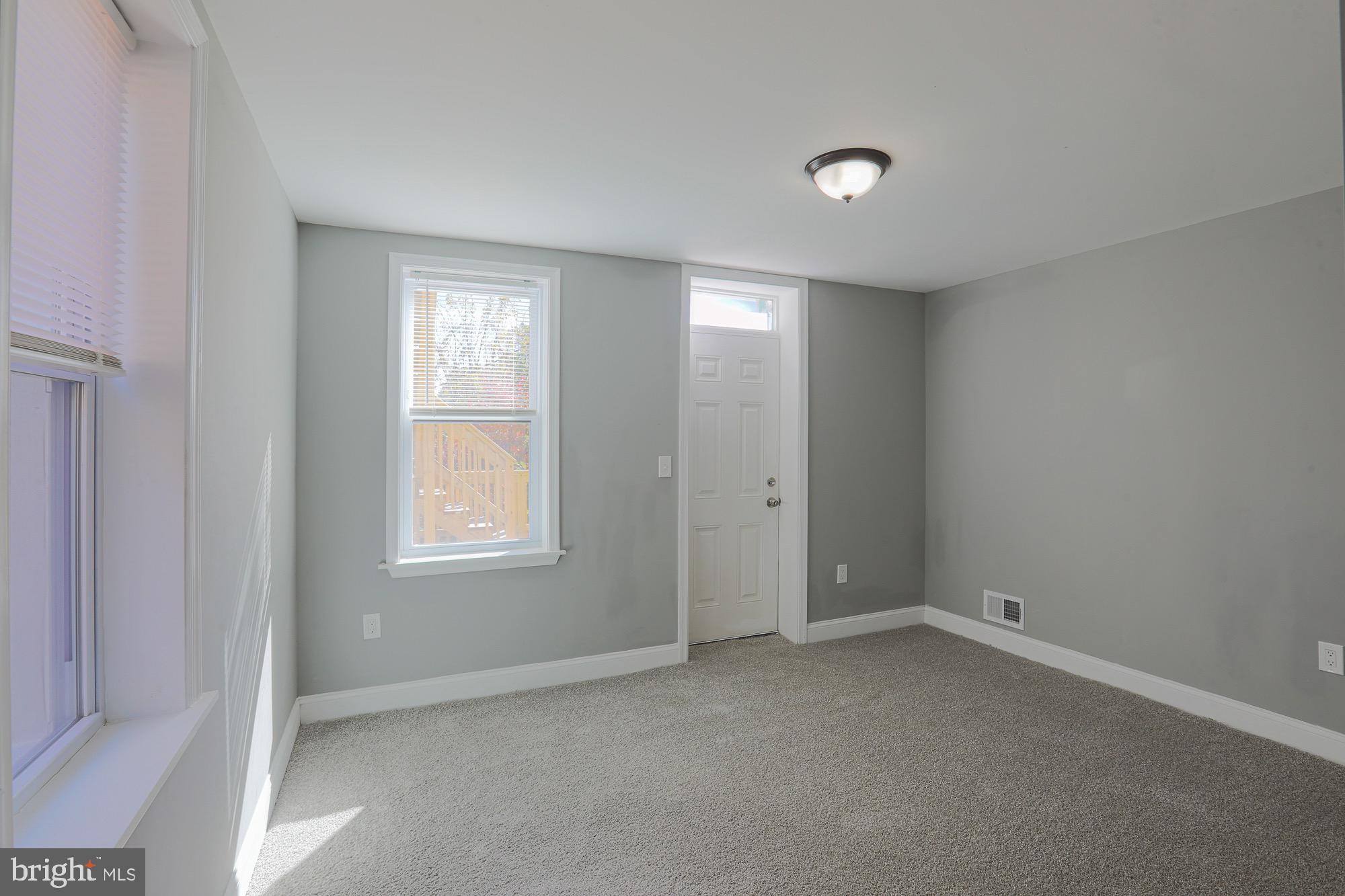 GARRISON - Residential