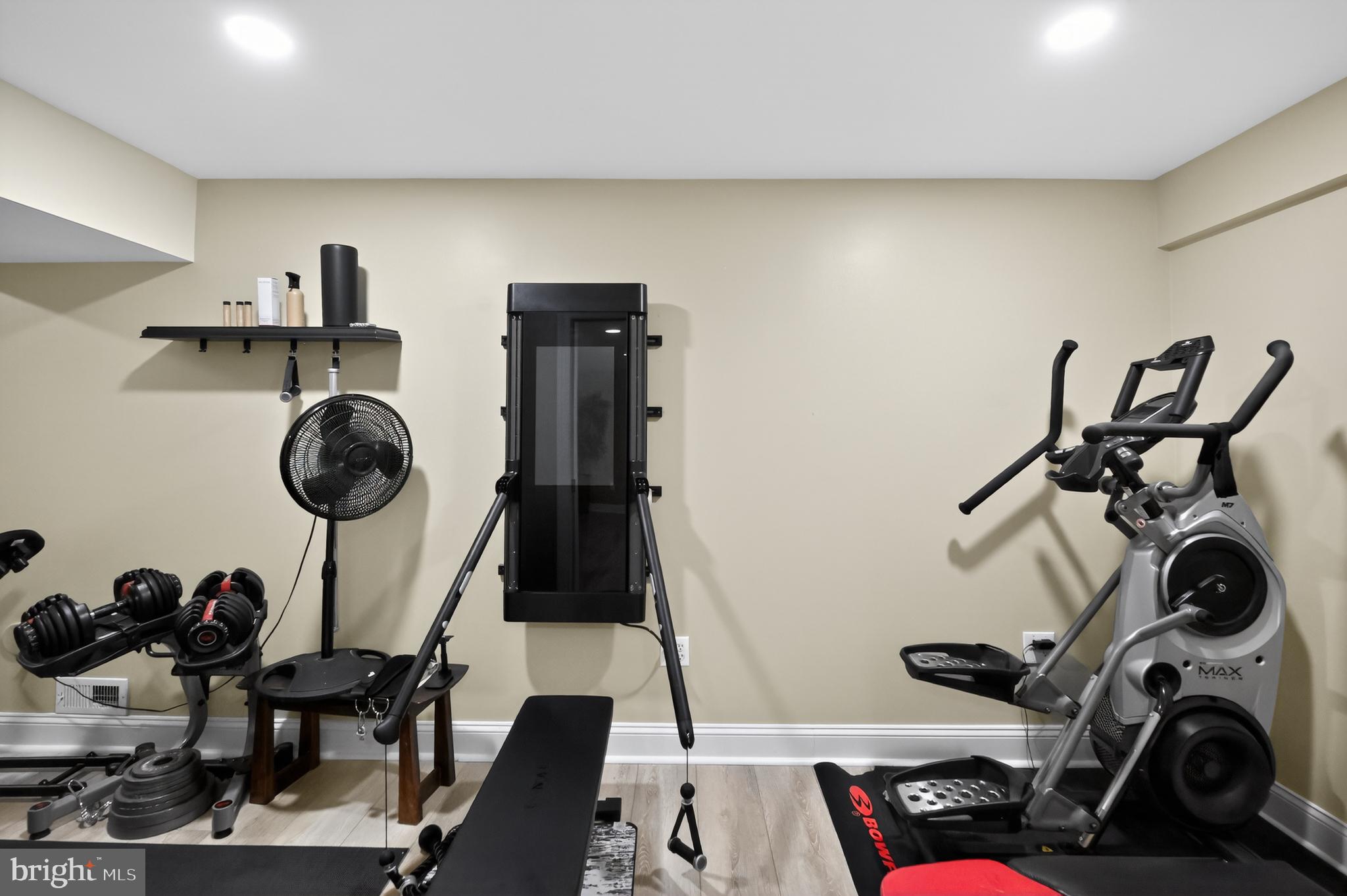 REGENCY AT DOMINION VALLEY - Residential