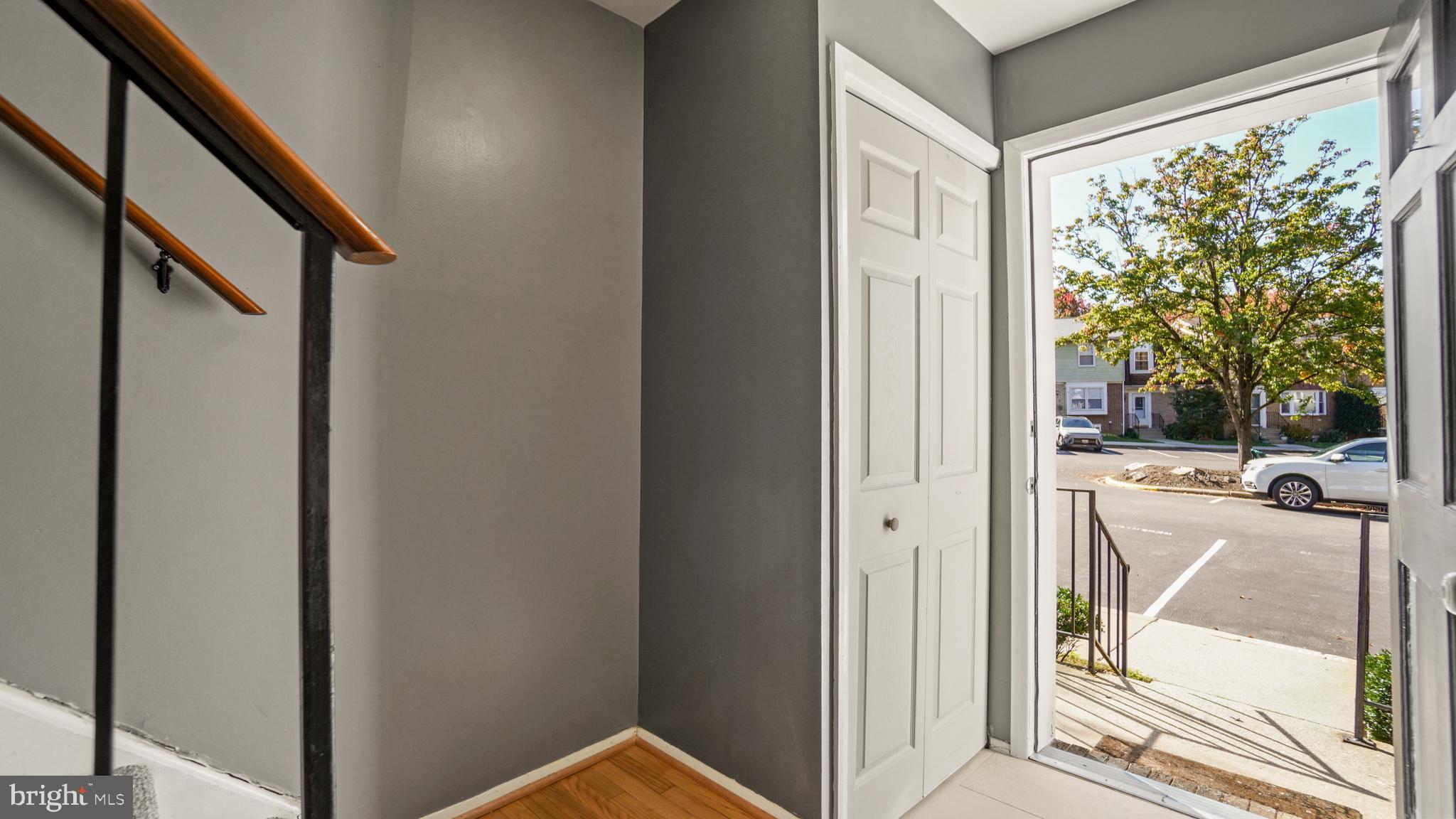 422 COLONIAL RIDGE LANE