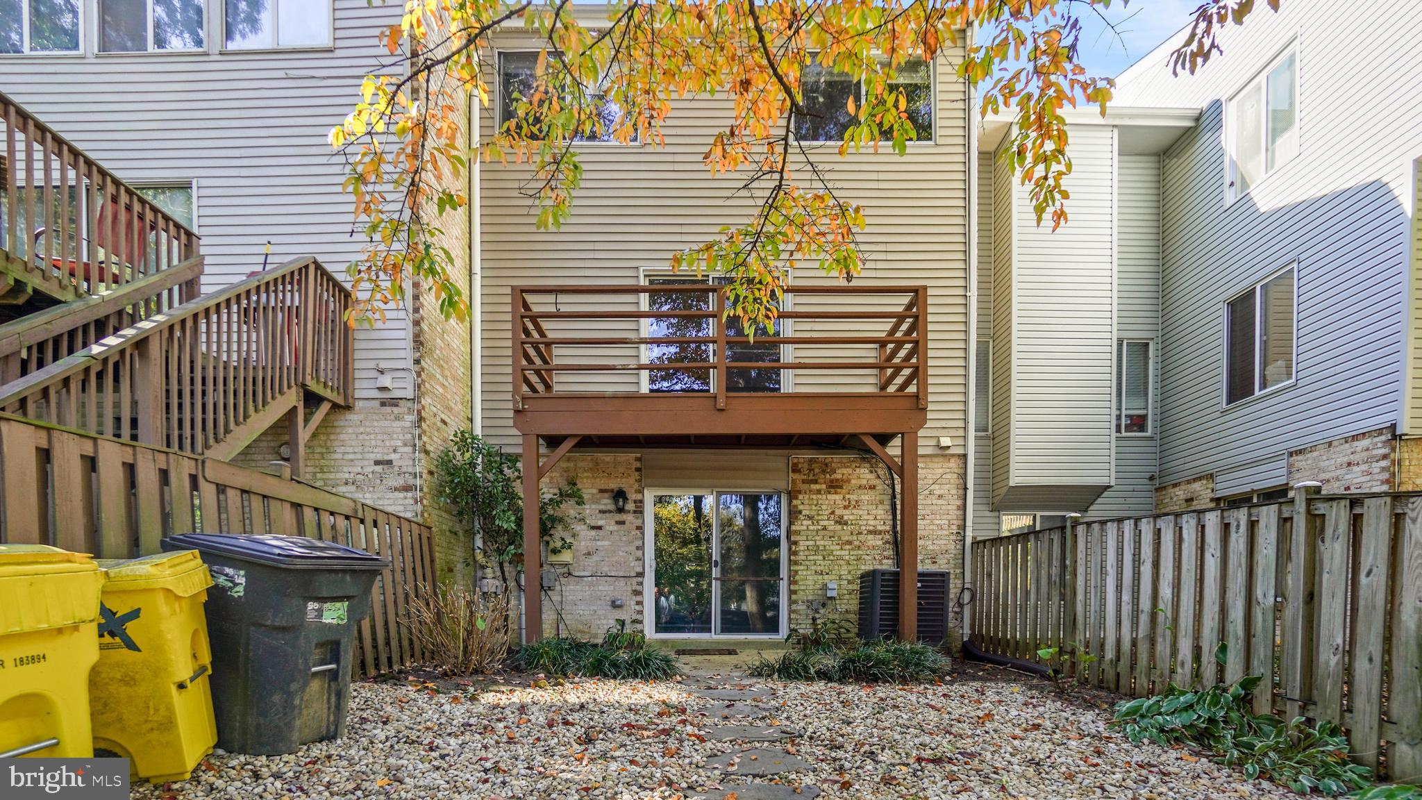 BAY HILLS - Residential Lease