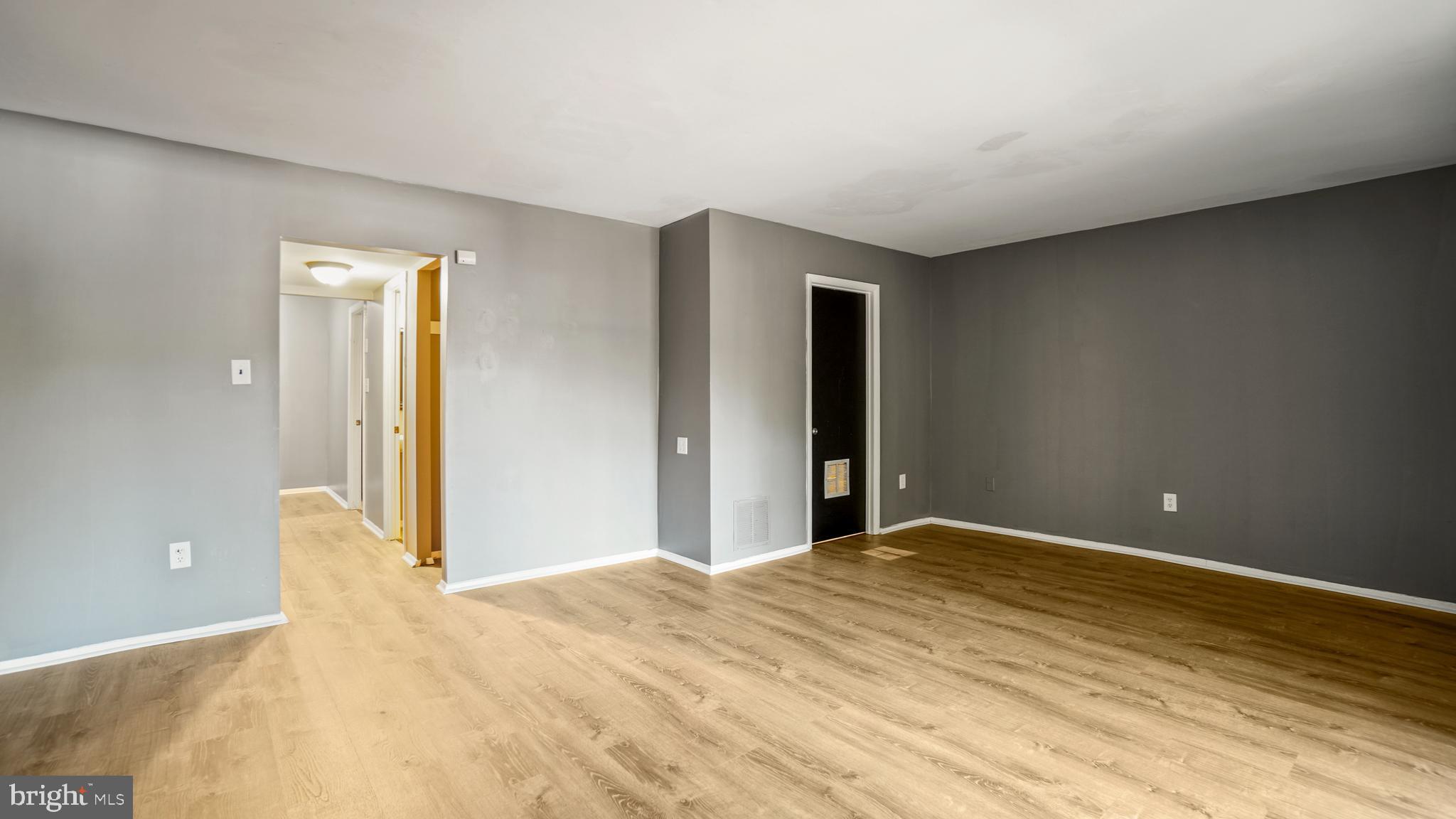 BAY HILLS - Residential Lease