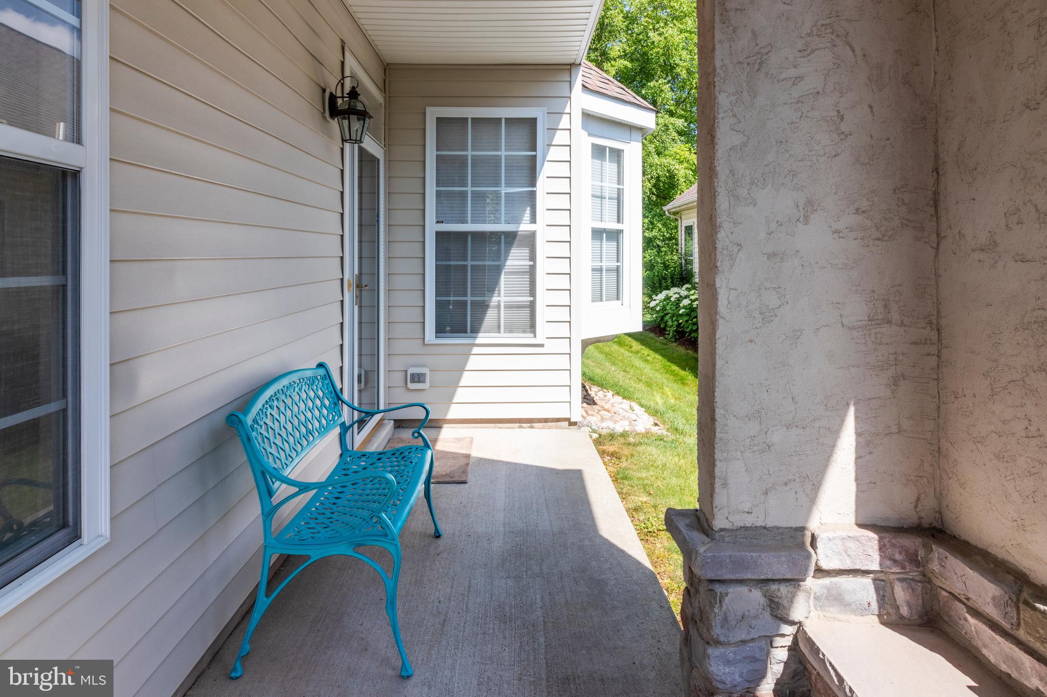 HERITAGE CR ESTS - Residential