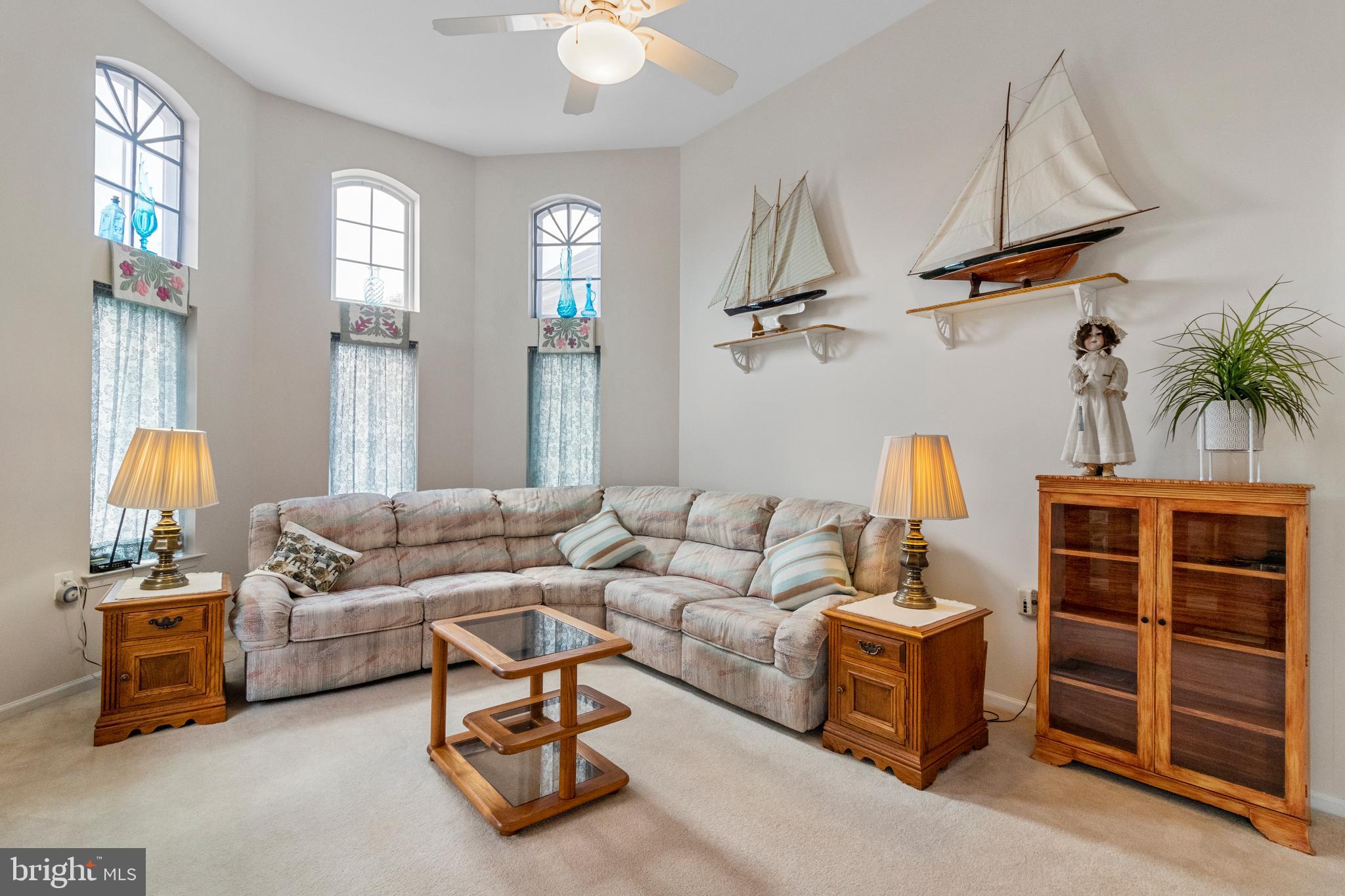 HERITAGE CR ESTS - Residential