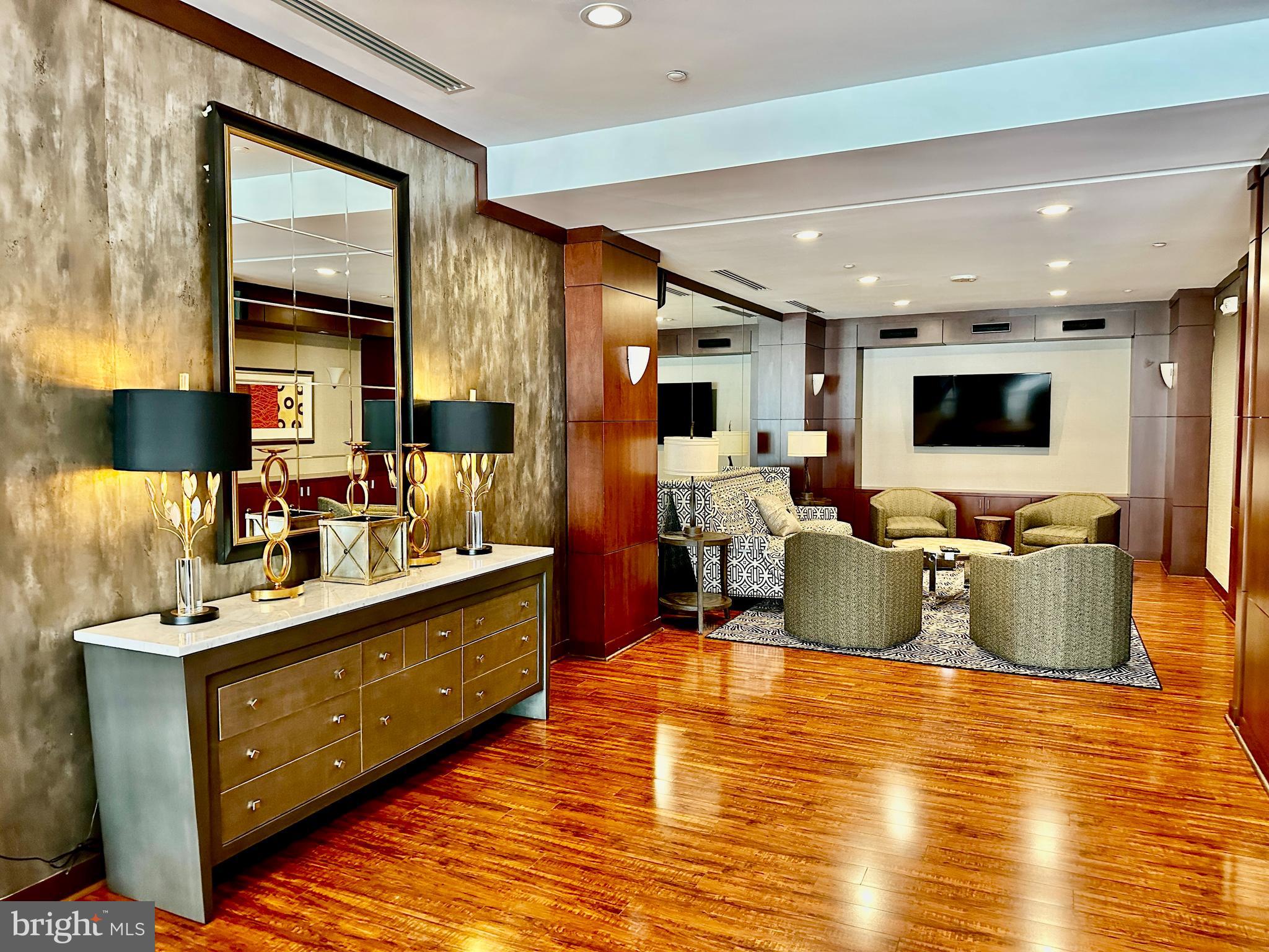 MERCER - Residential Lease