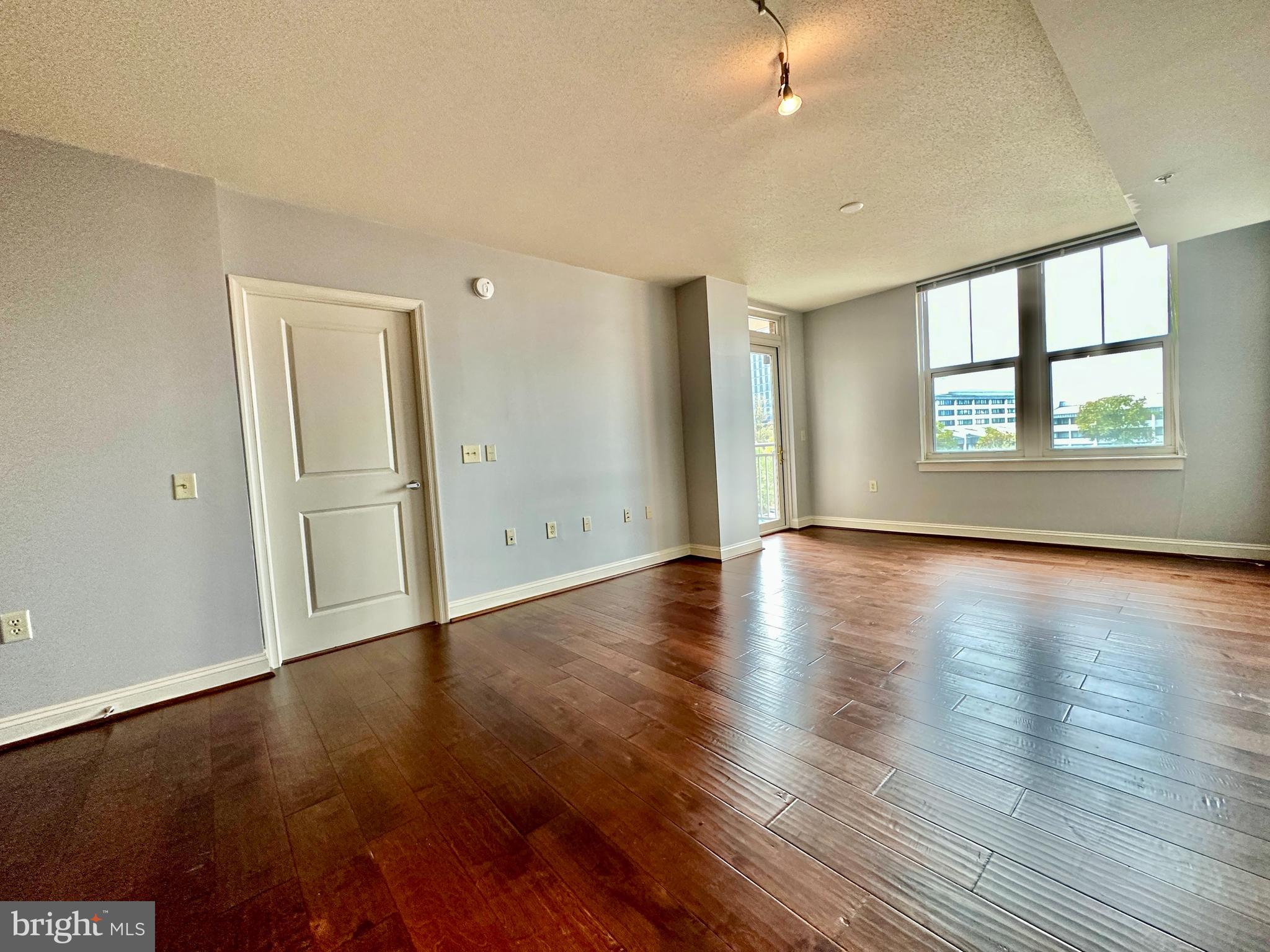 MERCER - Residential Lease