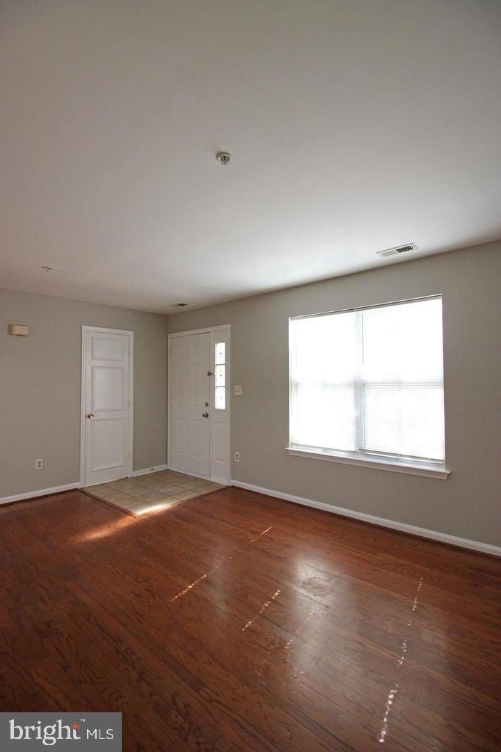7939 OTTER COVE COURT