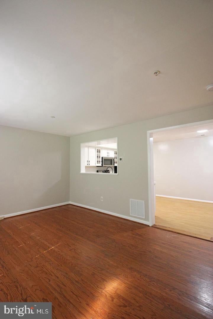 7939 OTTER COVE COURT