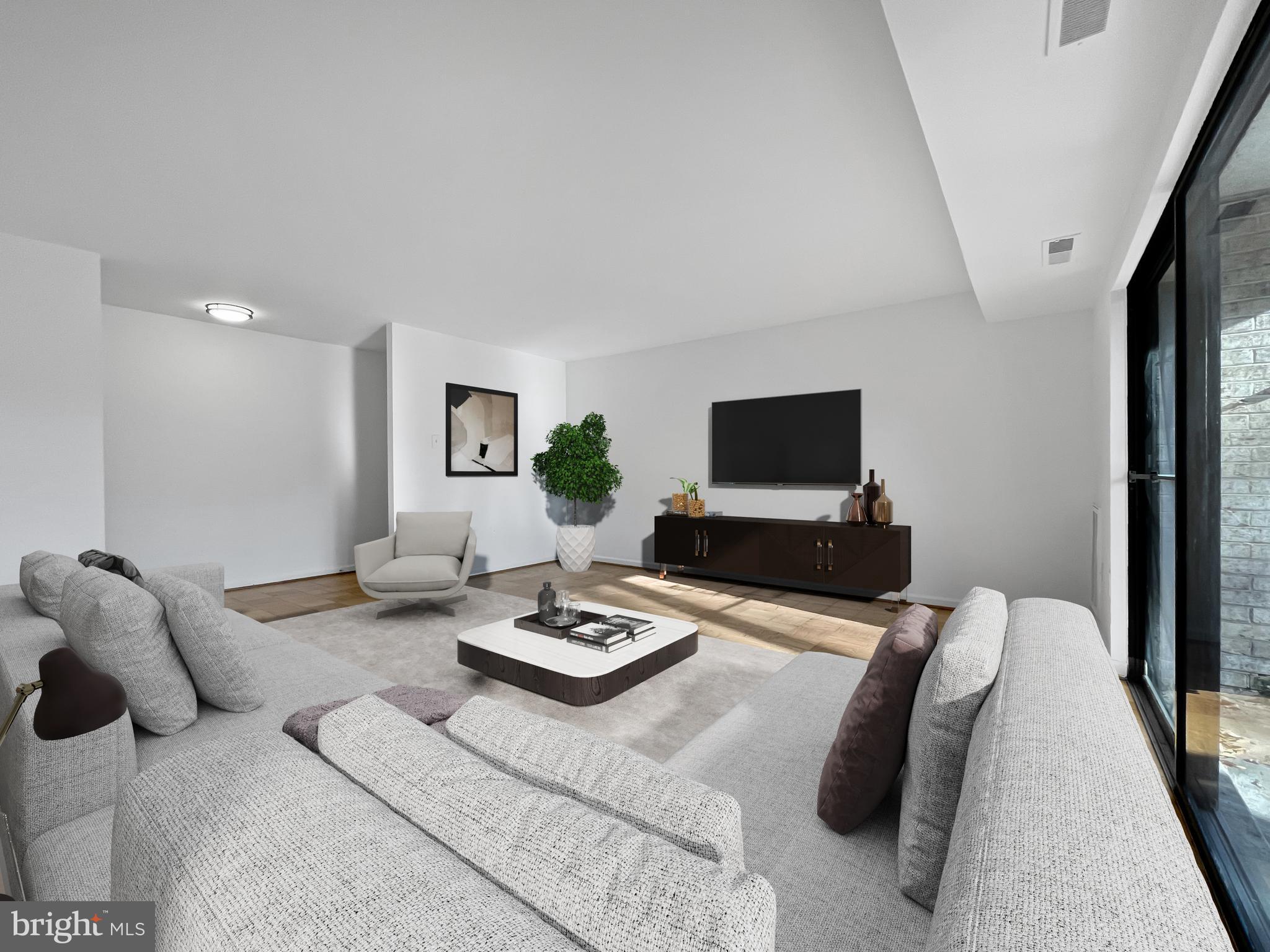 DIAMOND FARM - Residential