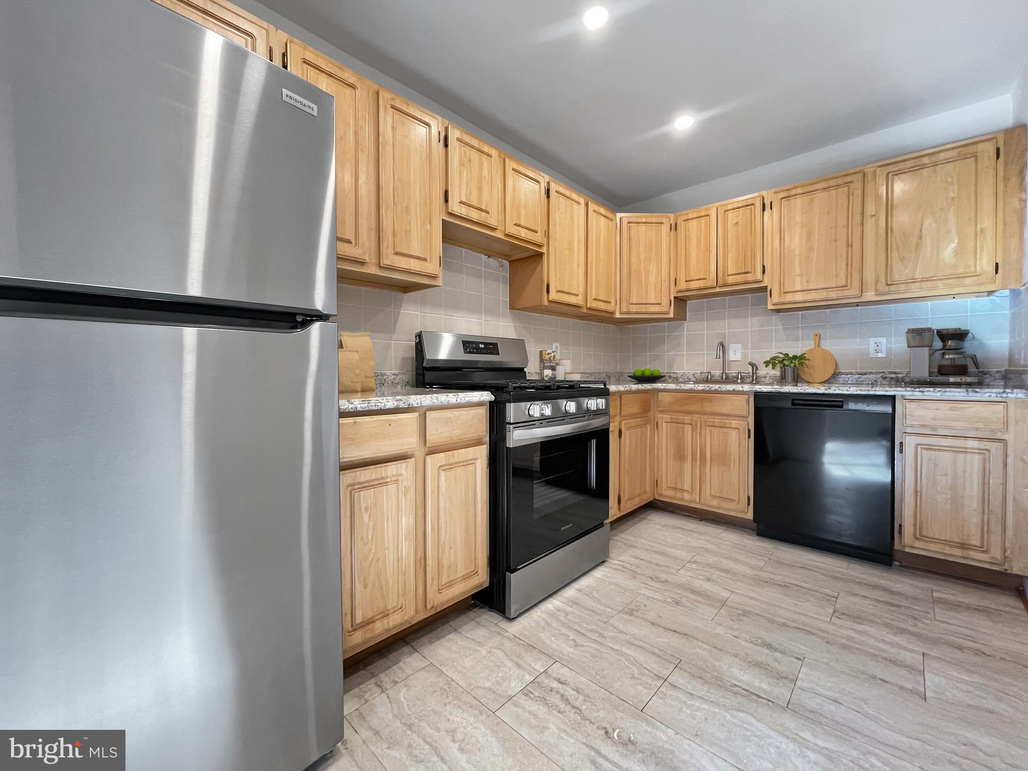 DIAMOND FARM - Residential