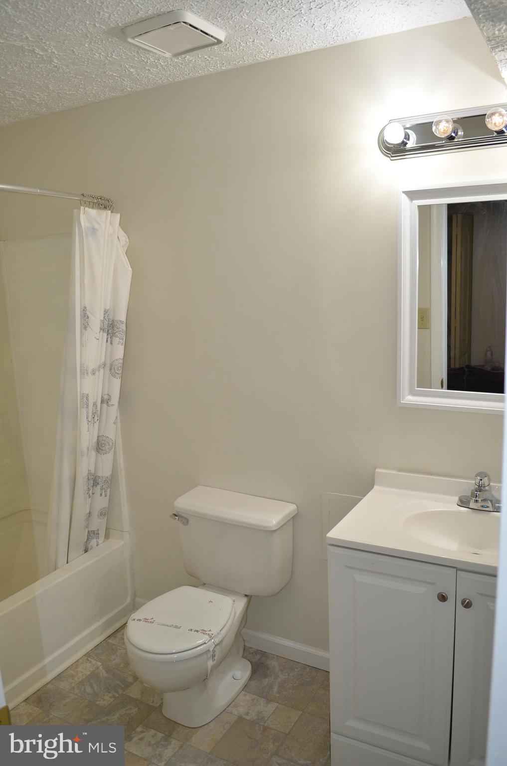 MARLBORO MEADOWS - Residential