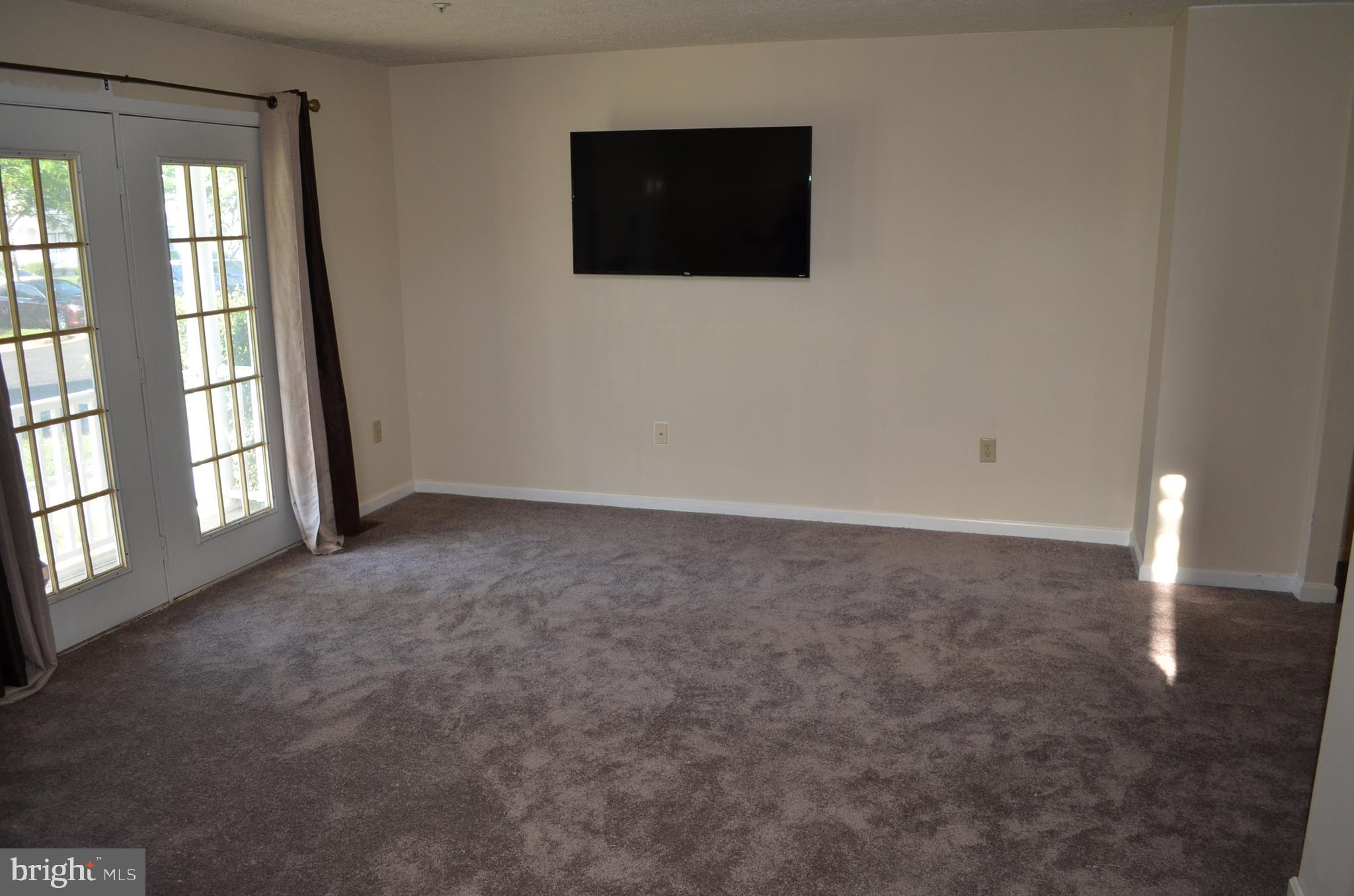 MARLBORO MEADOWS - Residential