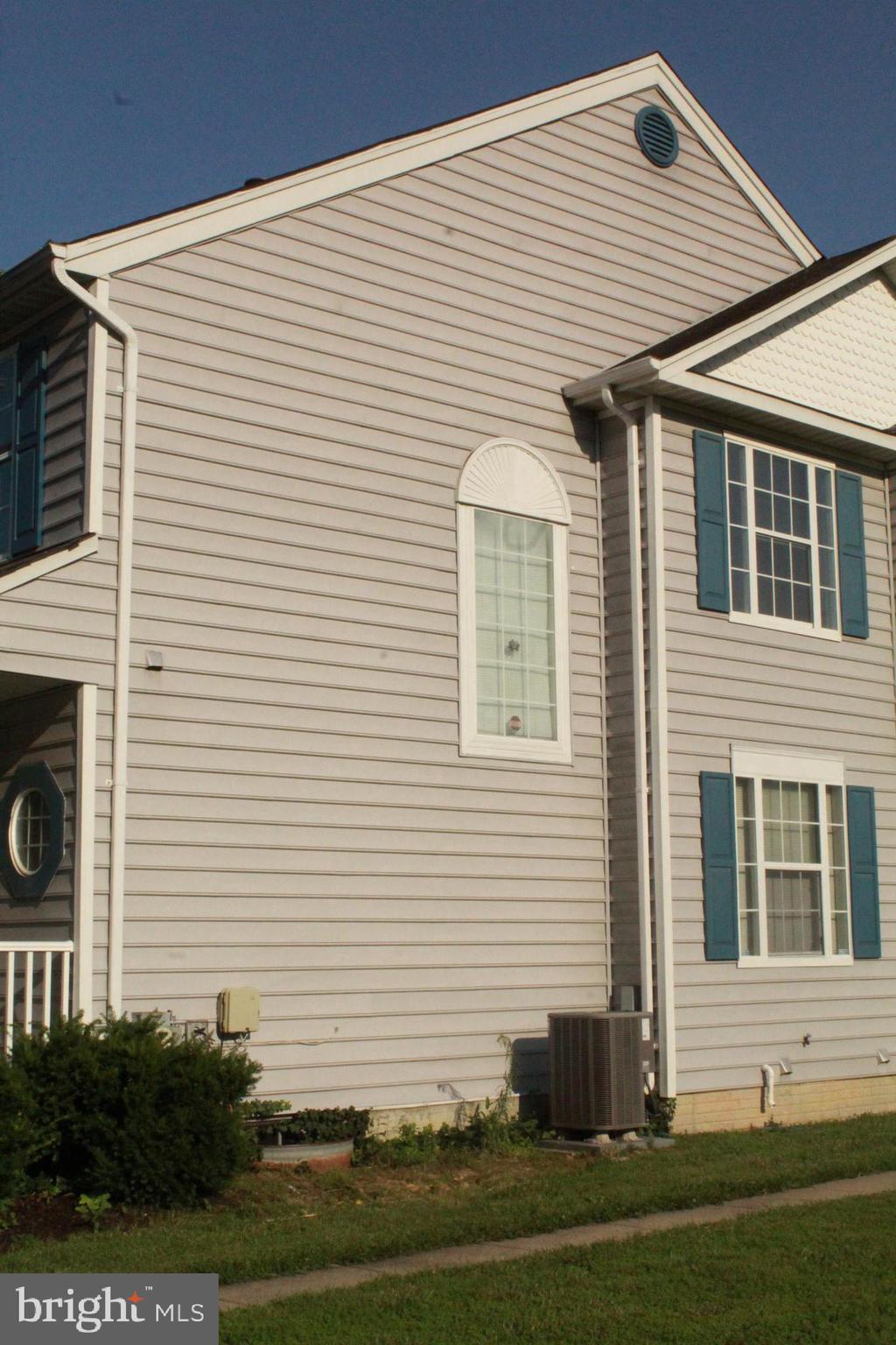 MARLBORO MEADOWS - Residential