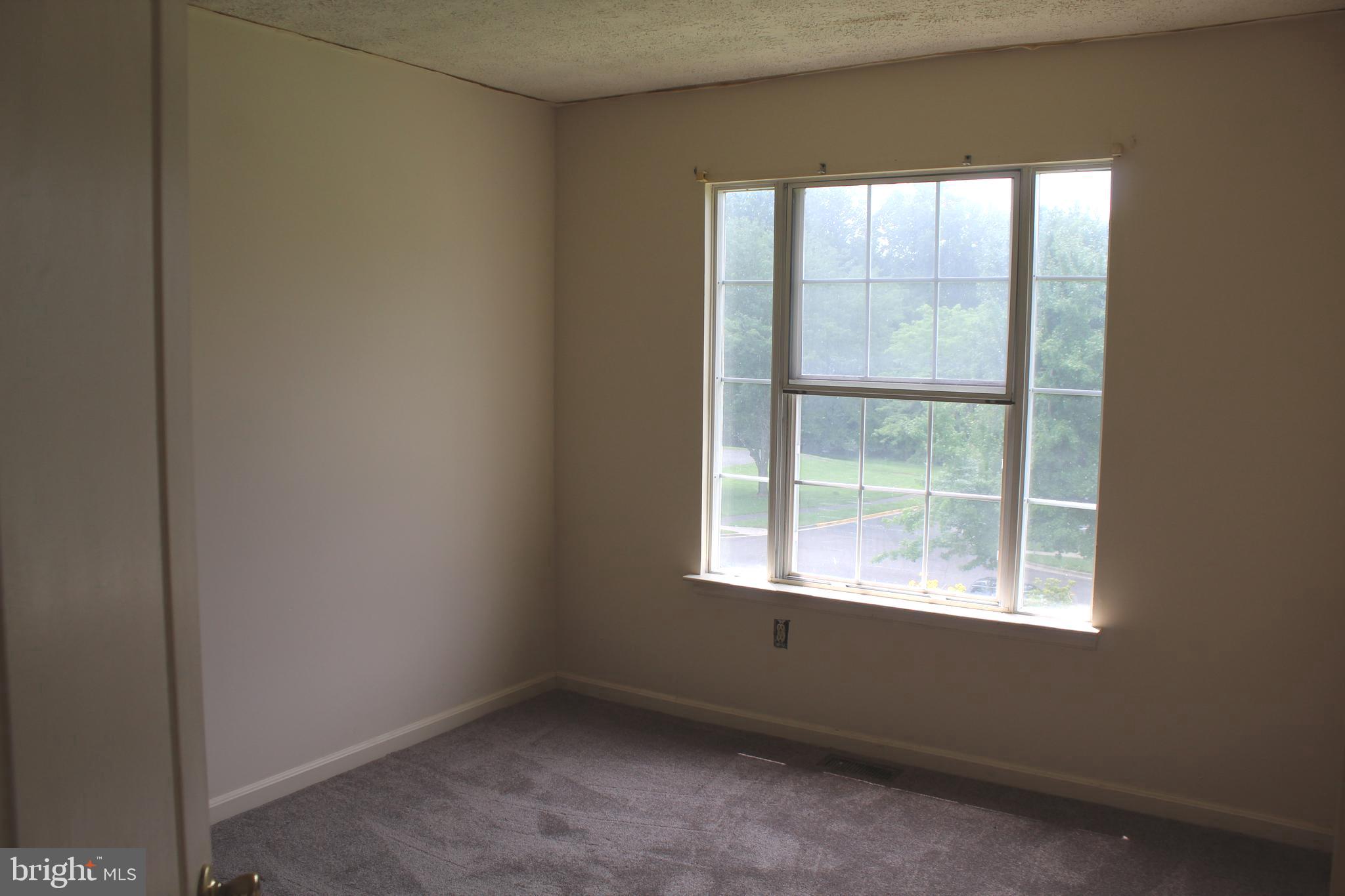 MARLBORO MEADOWS - Residential