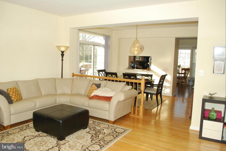 RANDOM HILLS LAND BAY - Residential Lease