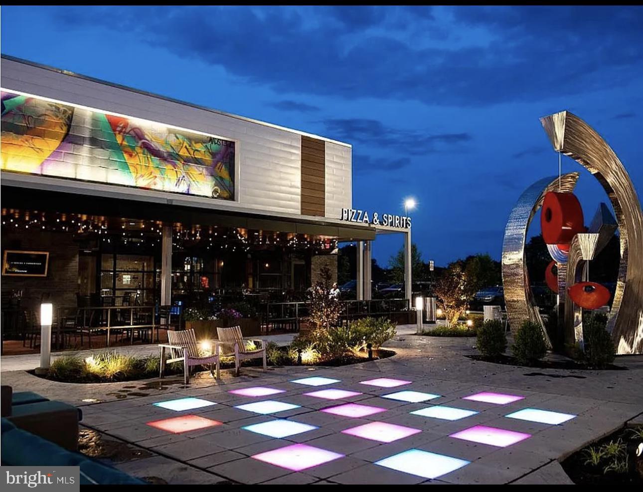 COMMONWEALTH PLACE AT WESTFIELDS - Residential Lease