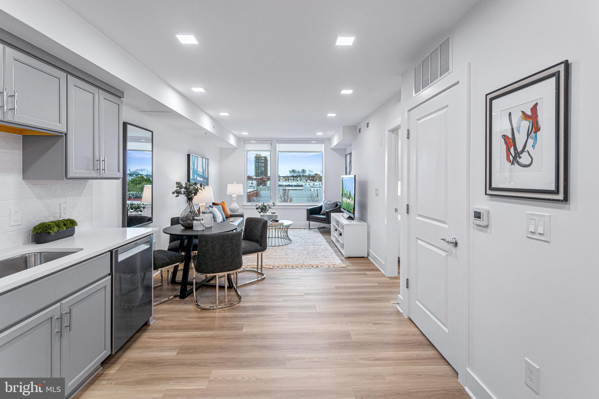 OLD TOWN ALEXANDRIA - Residential