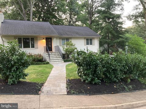 4311 24TH STREET N ARLINGTON VA 22207