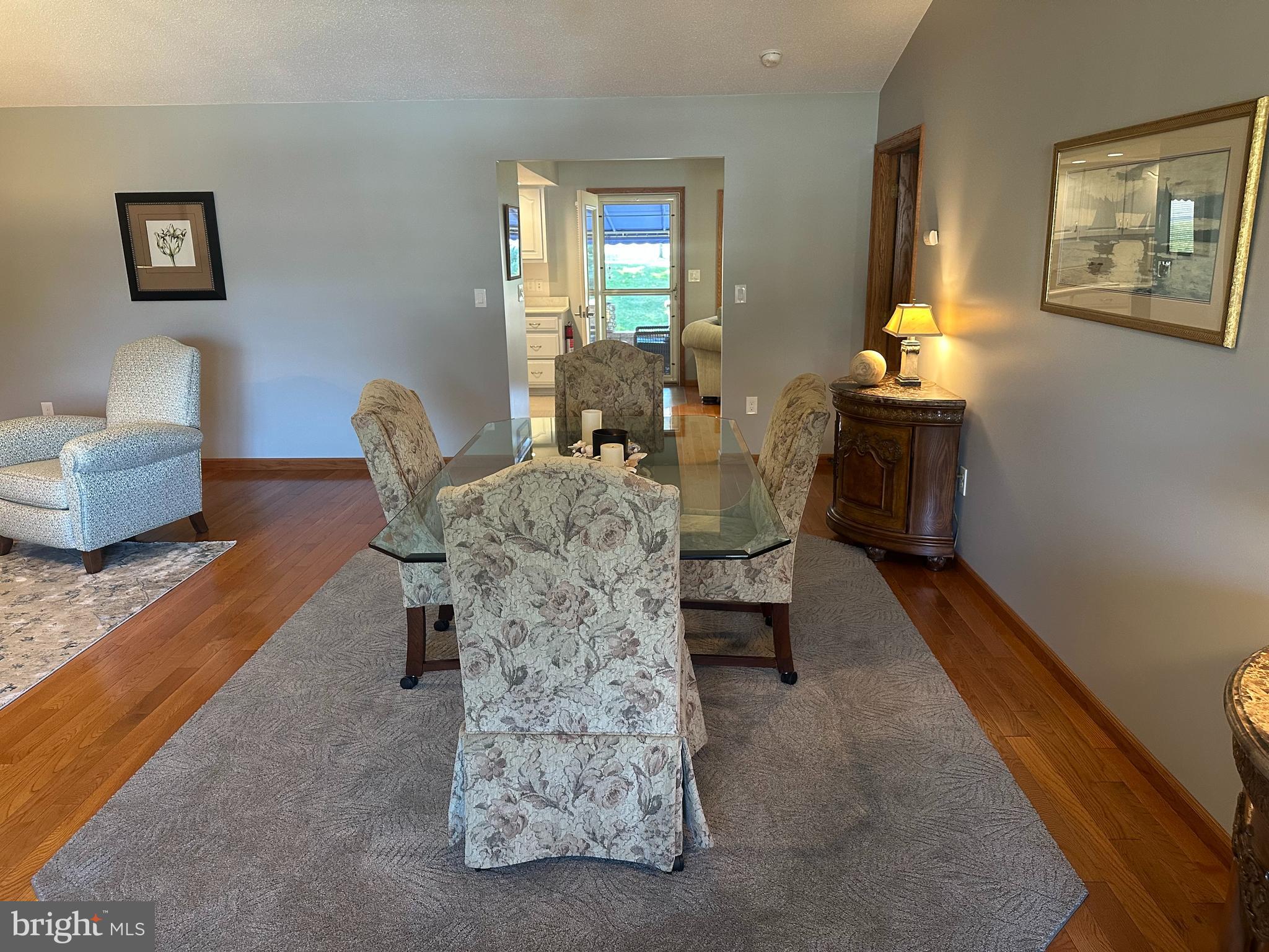 OAK POINTE - Residential