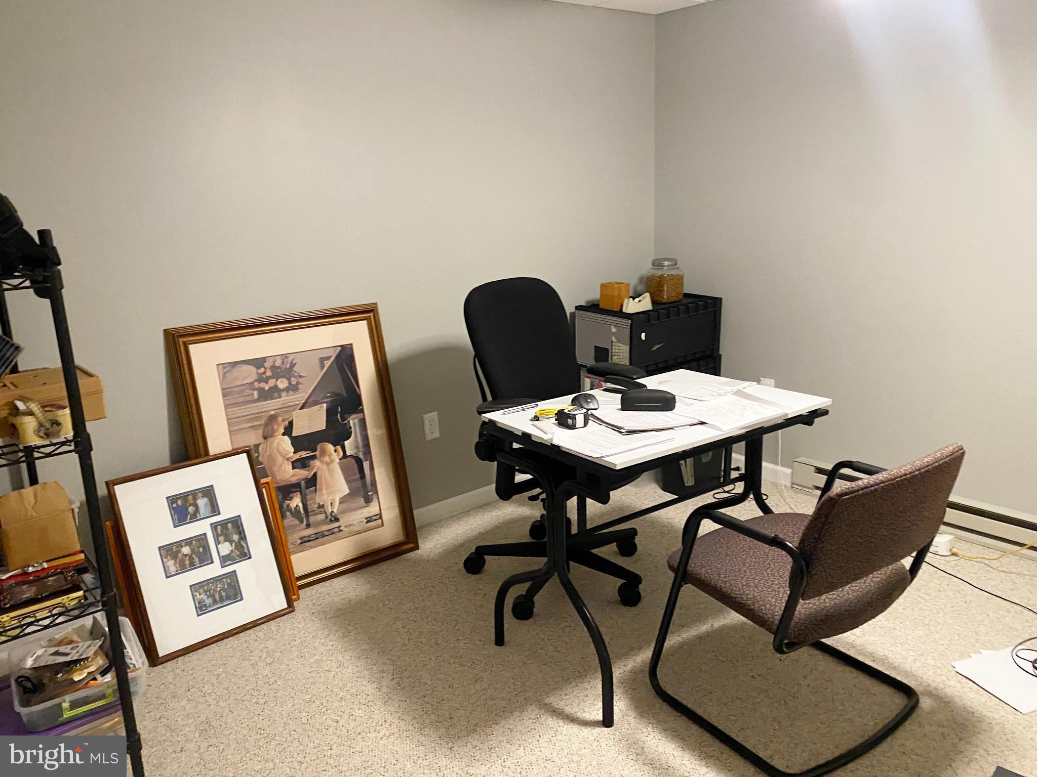 OAK POINTE - Residential