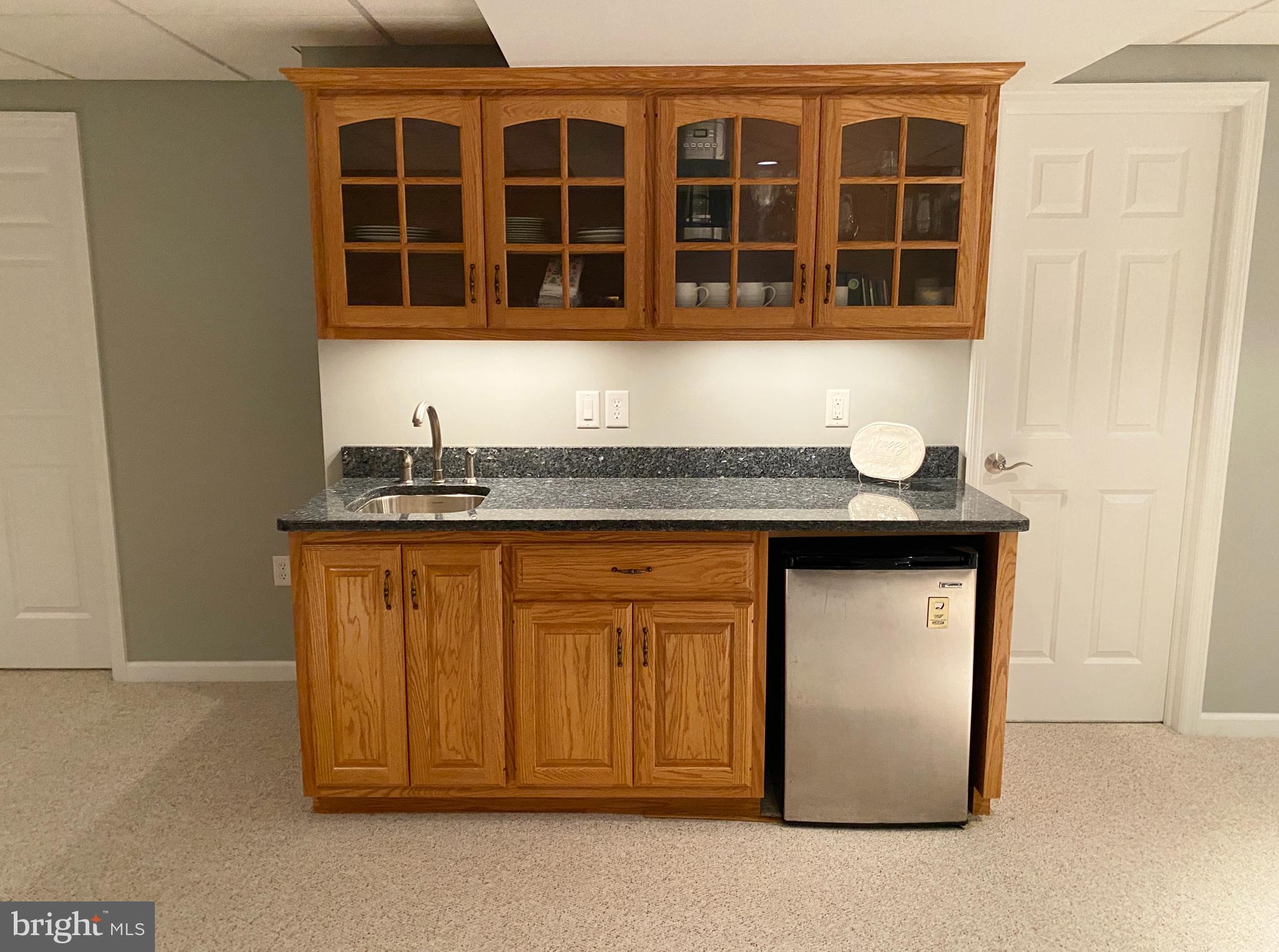 OAK POINTE - Residential