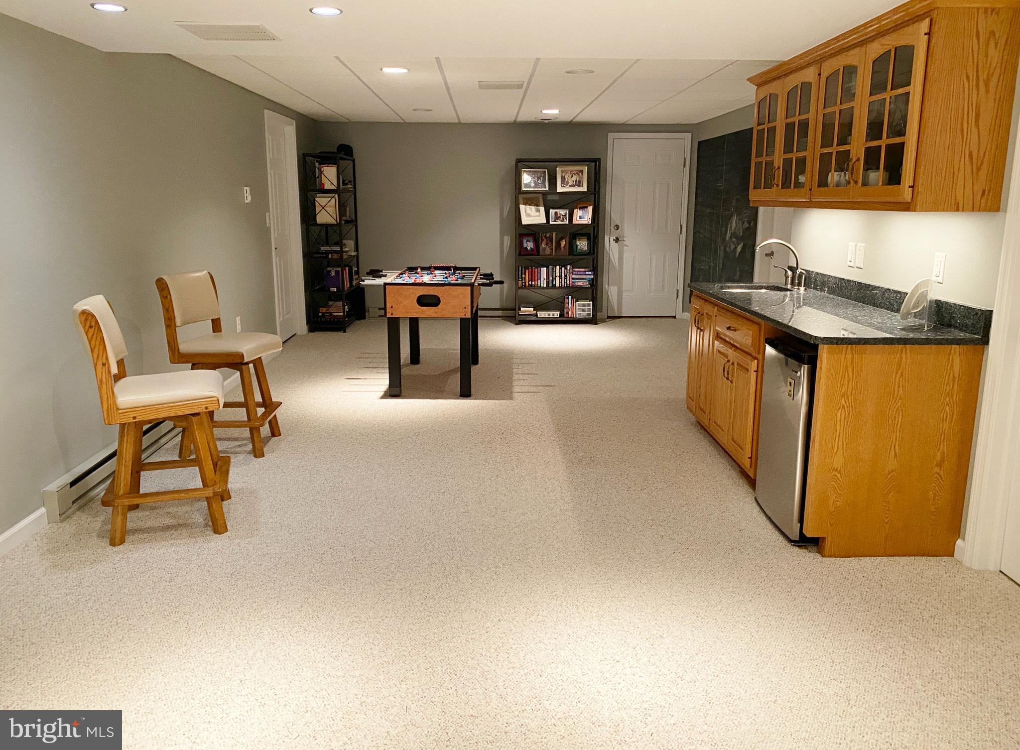 OAK POINTE - Residential