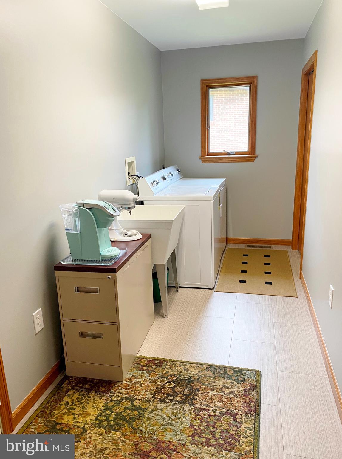 OAK POINTE - Residential