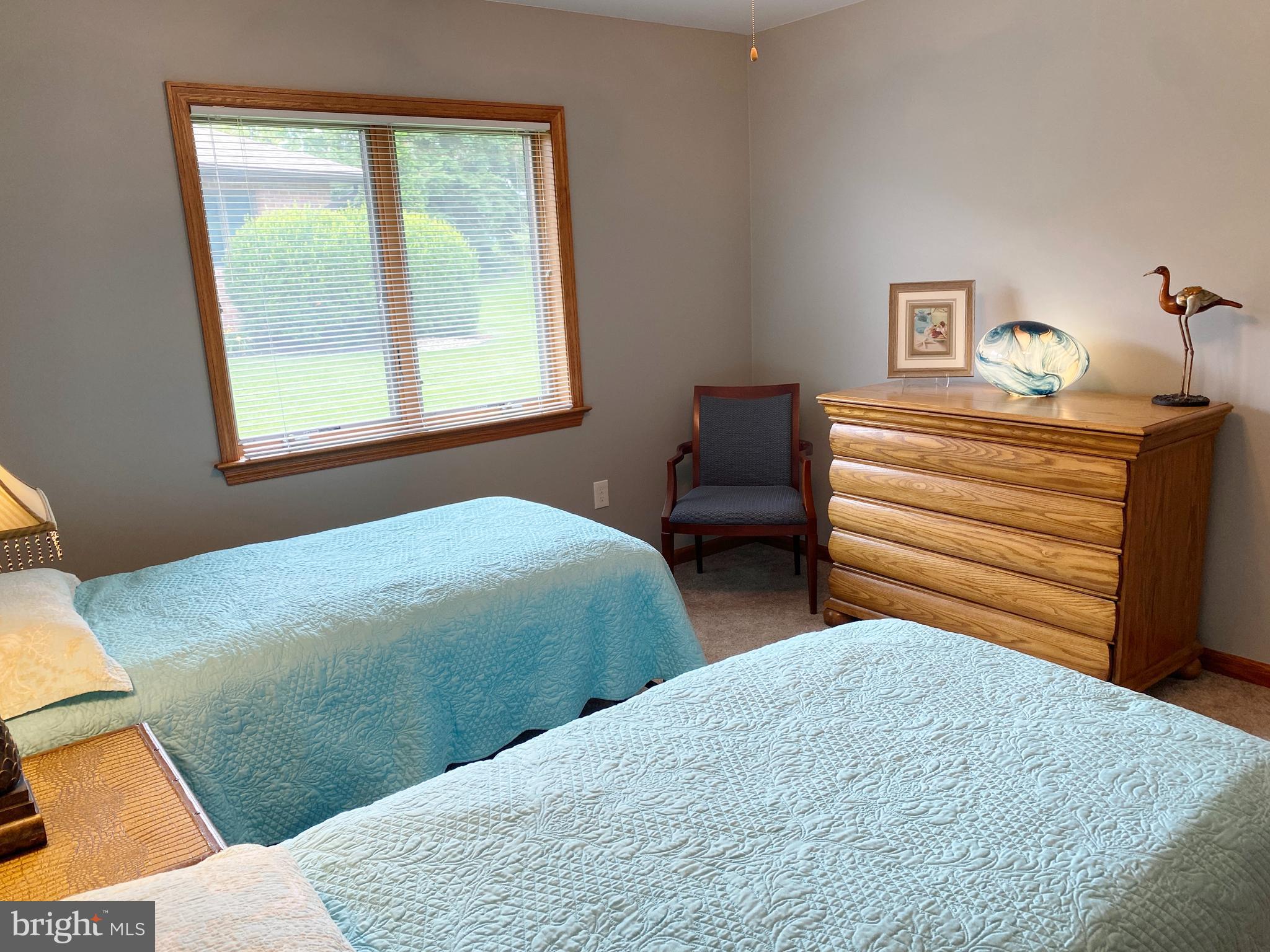 OAK POINTE - Residential