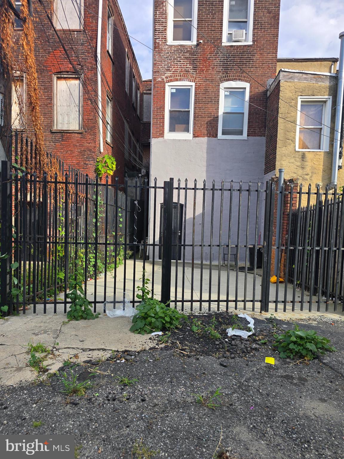 NONE AVAILABLE - Residential Lease