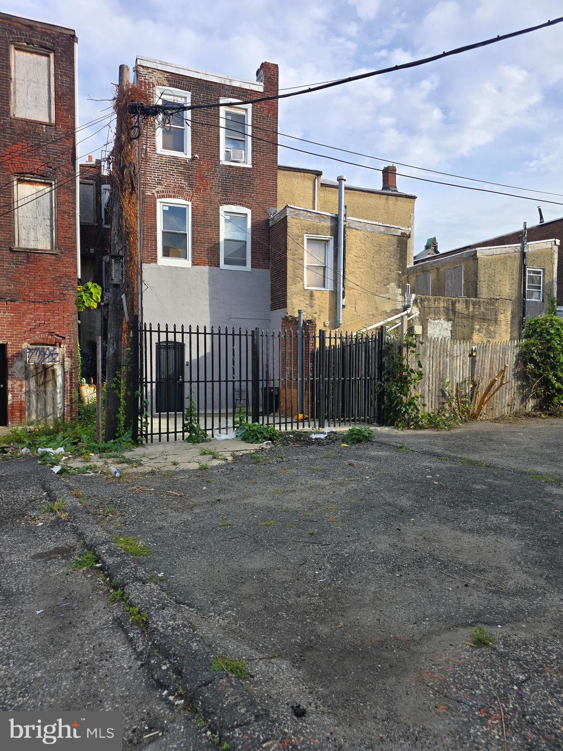 NONE AVAILABLE - Residential Lease