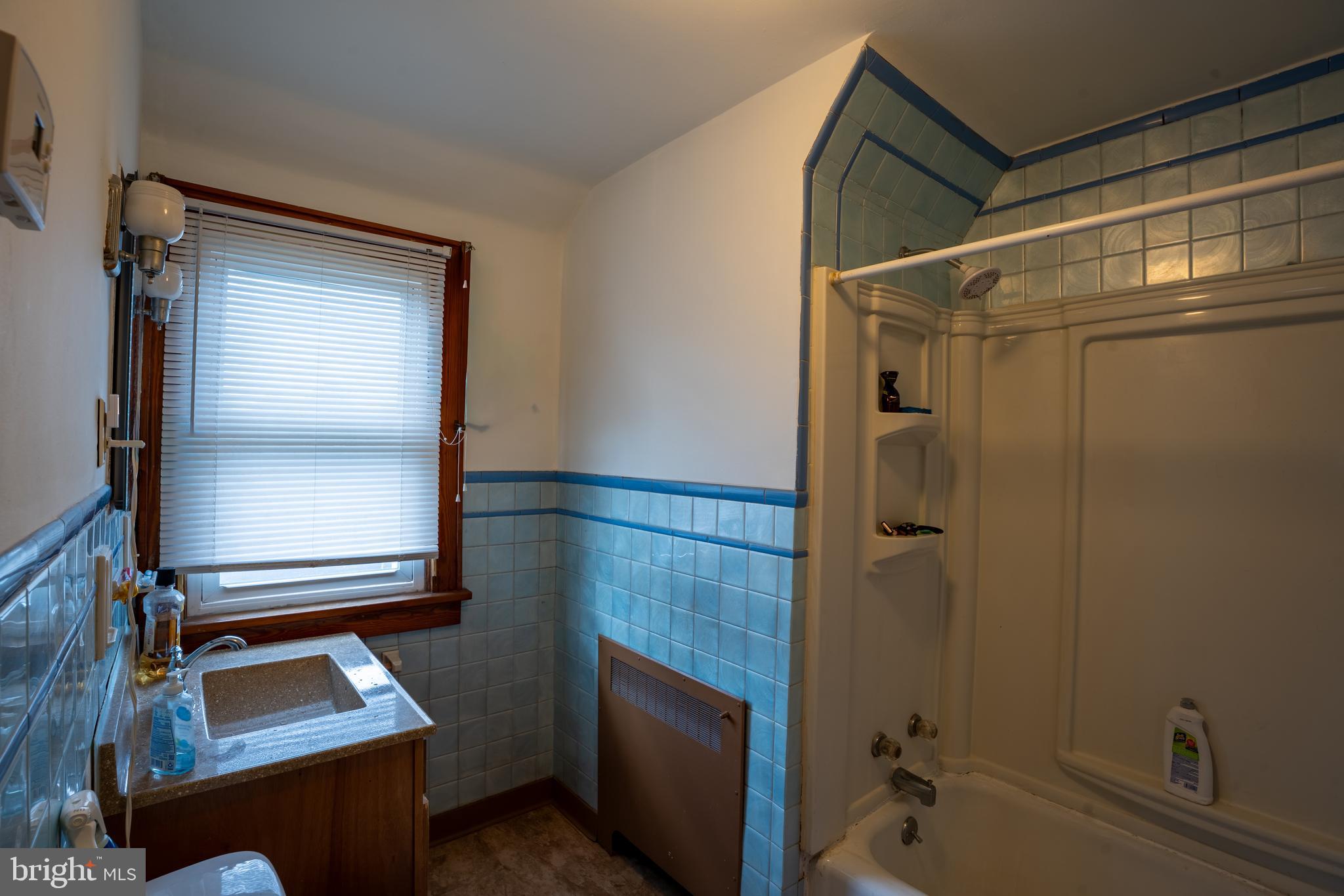 HOMETOWN - Residential