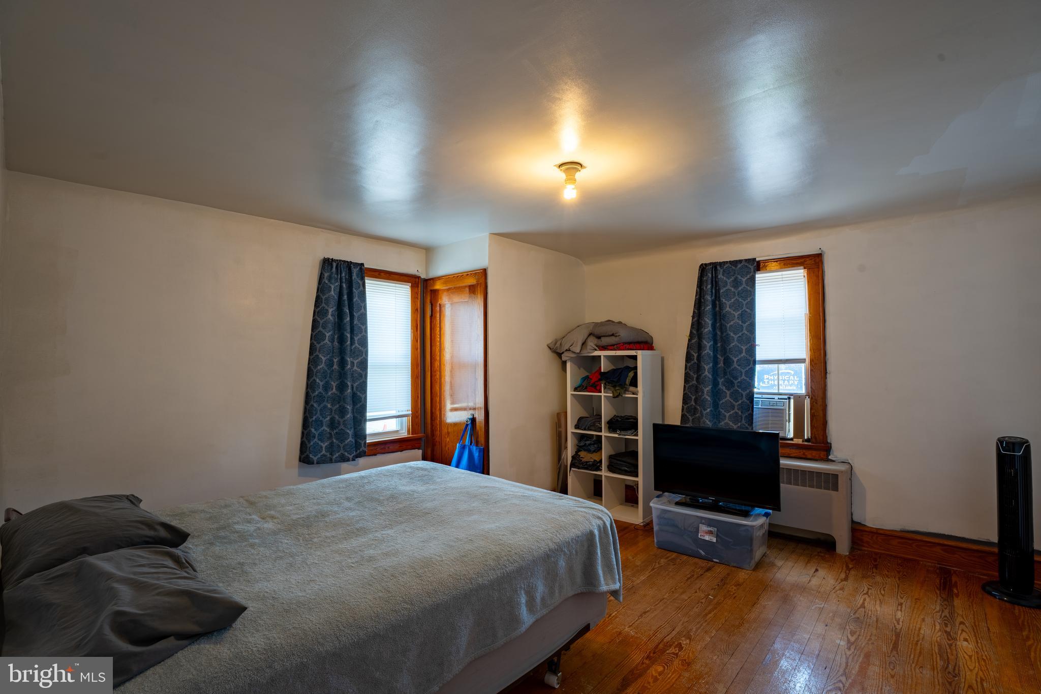 HOMETOWN - Residential