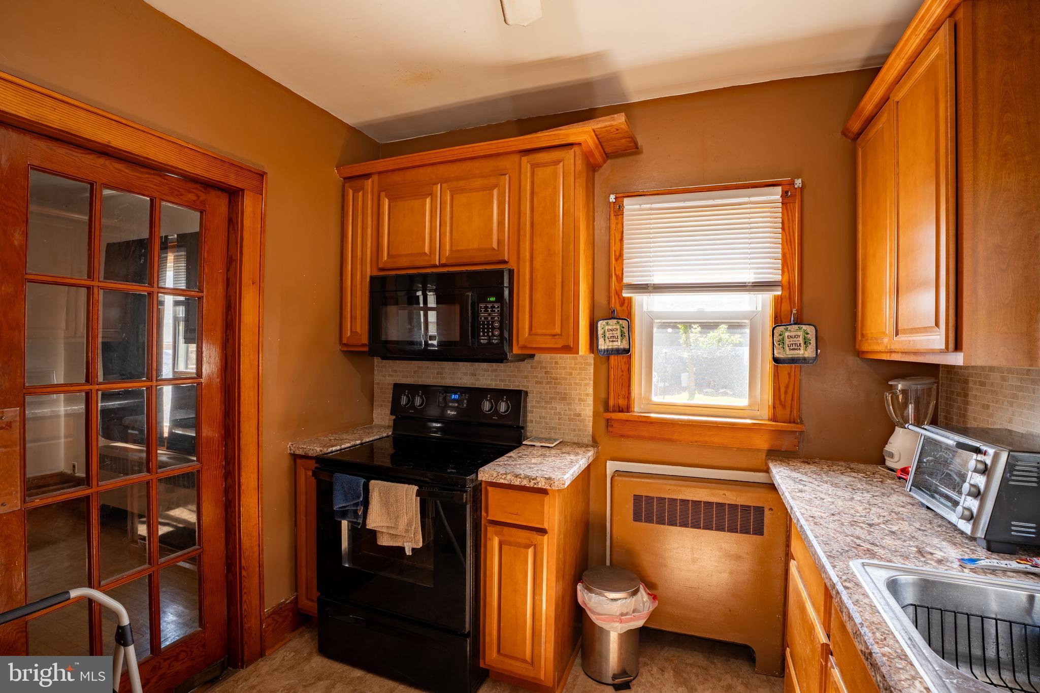 HOMETOWN - Residential